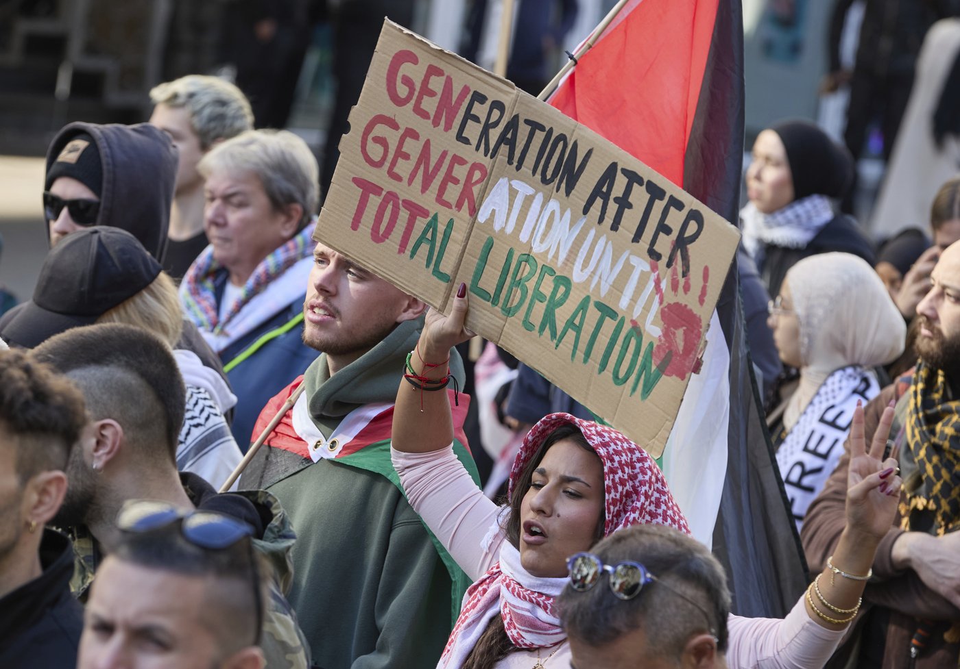 Thousands join pro-Palestinian rallies around the globe as Oct. 7 anniversary nears | iNFOnews.ca Thousands join pro-Palestinian rallies around the globe as Oct. 7 anniversary nears | iNFOnews.ca