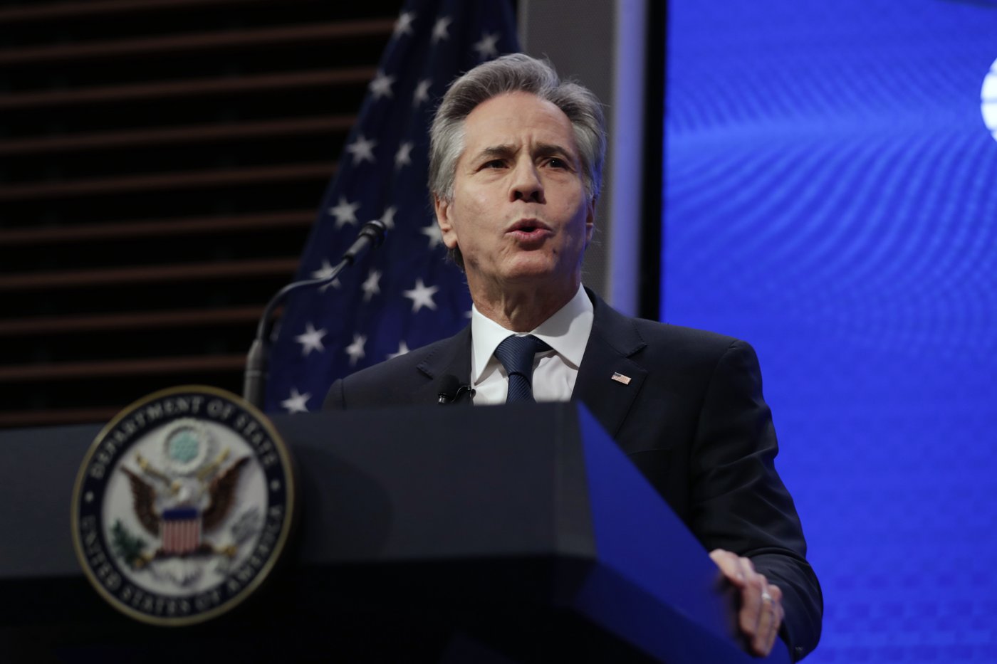 Blinken interrupted by shouting journalists in State Department briefing room | iNFOnews.ca Blinken interrupted by shouting journalists in State Department briefing room | iNFOnews.ca