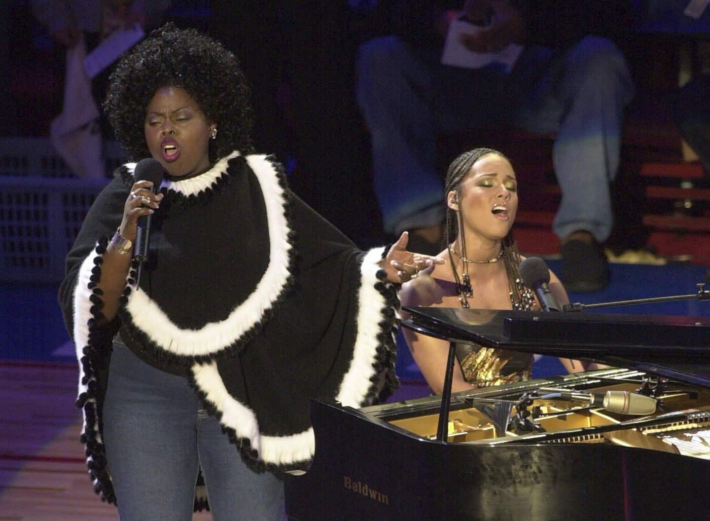 Tributes pour in for R&B singer Angie Stone after her death at 63 in a highway crash | iNFOnews.ca Tributes pour in for R&B singer Angie Stone after her death at 63 in a highway crash | iNFOnews.ca