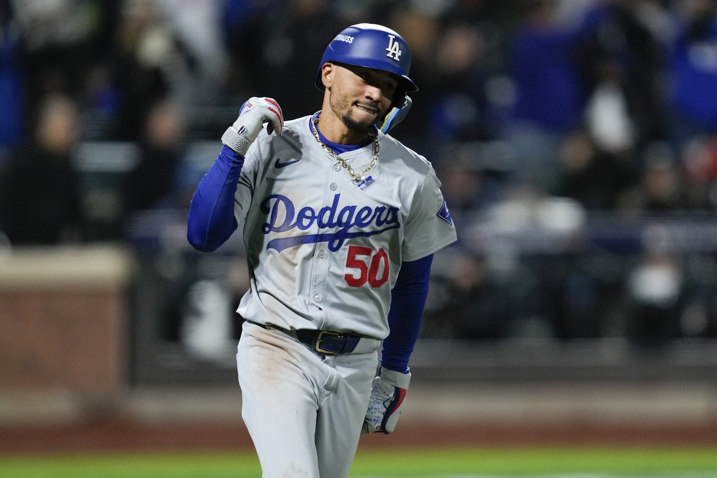 Ohtani and Betts lead Dodgers to latest blowout of Mets for 3-1 lead in lopsided NLCS | iNFOnews.ca