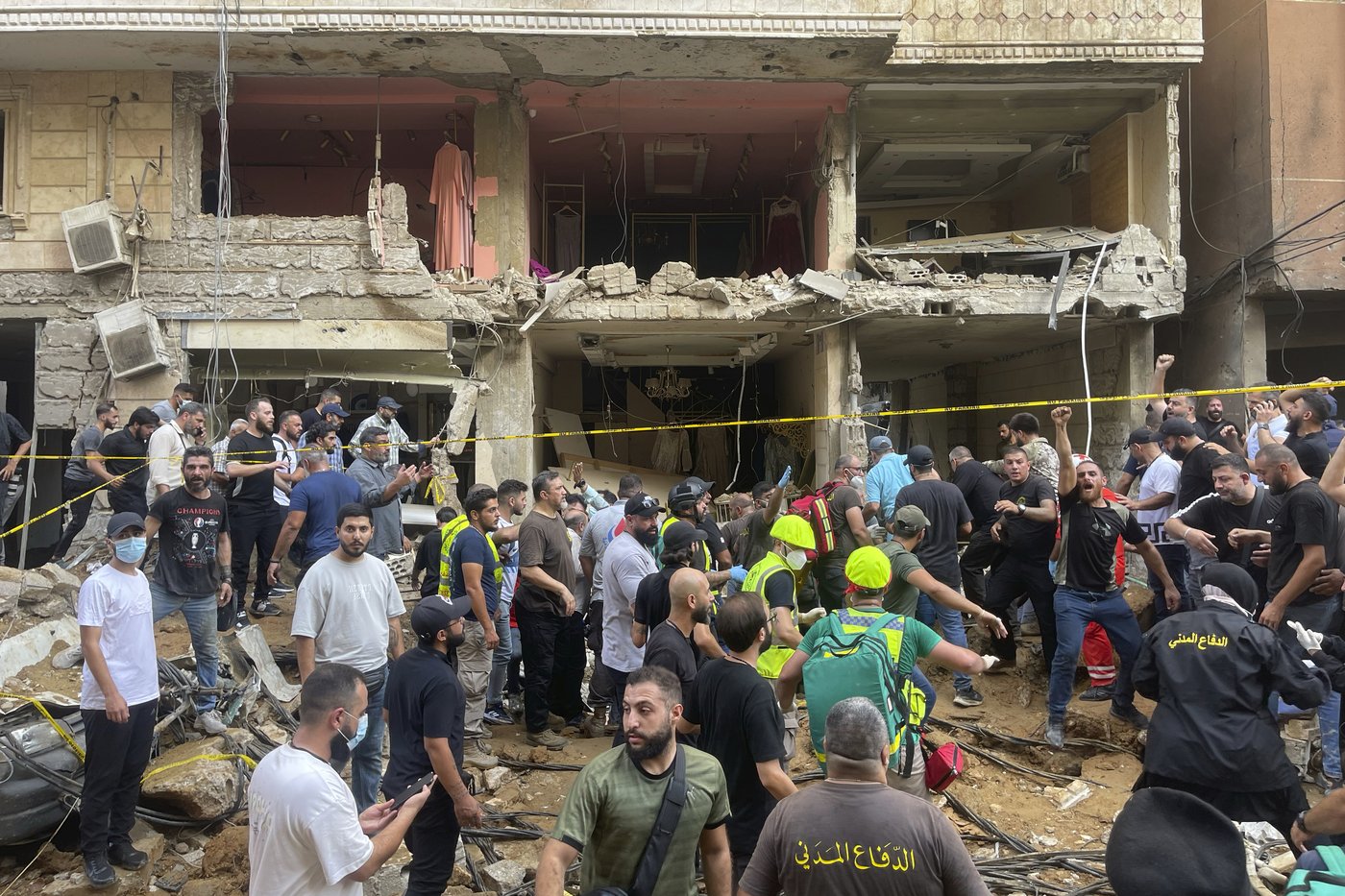 Rare Israeli airstrike in Beirut kills Hezbollah commander and more than a dozen others | iNFOnews.ca Rare Israeli airstrike in Beirut kills Hezbollah commander and more than a dozen others | iNFOnews.ca