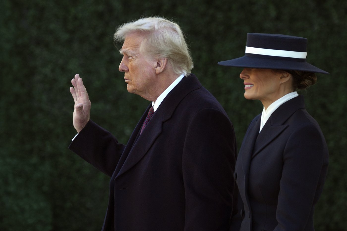 Canadian leaders remain wary as Trump team signals no immediate tariffs coming | iNFOnews.ca Canadian leaders remain wary as Trump team signals no immediate tariffs coming | iNFOnews.ca