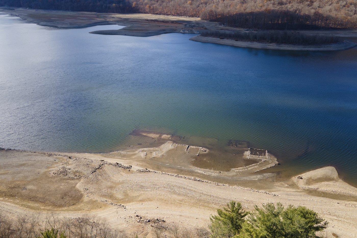 New Jersey will issue a drought warning after driest October ever and as wildfires rage | iNFOnews.ca