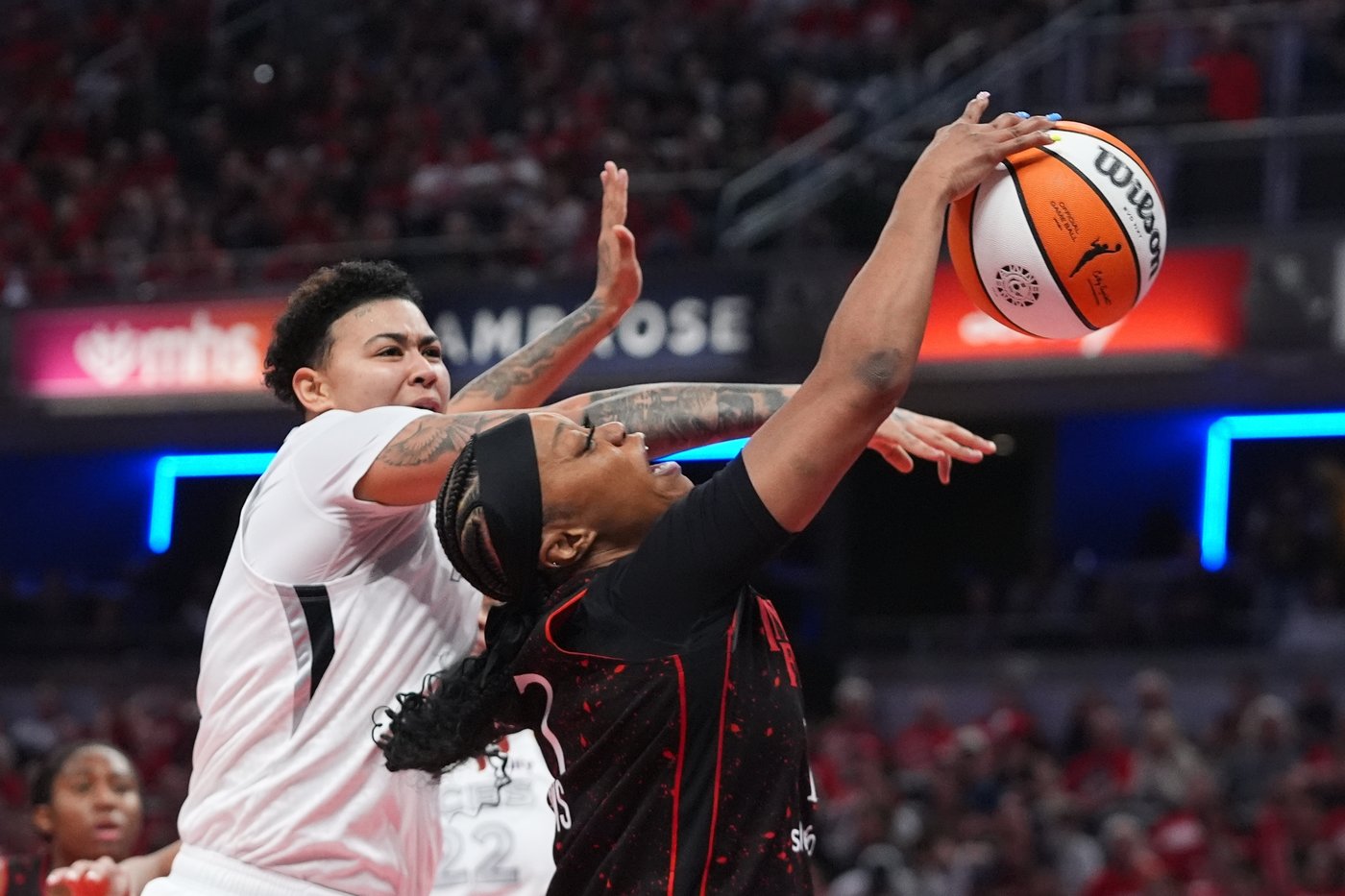 Jackie Young and NaLyssa Smith lead Aces past Fever 84-72 for 2-1 lead in WNBA semifinal series | iNFOnews.ca Jackie Young and NaLyssa Smith lead Aces past Fever 84-72 for 2-1 lead in WNBA semifinal series | iNFOnews.ca