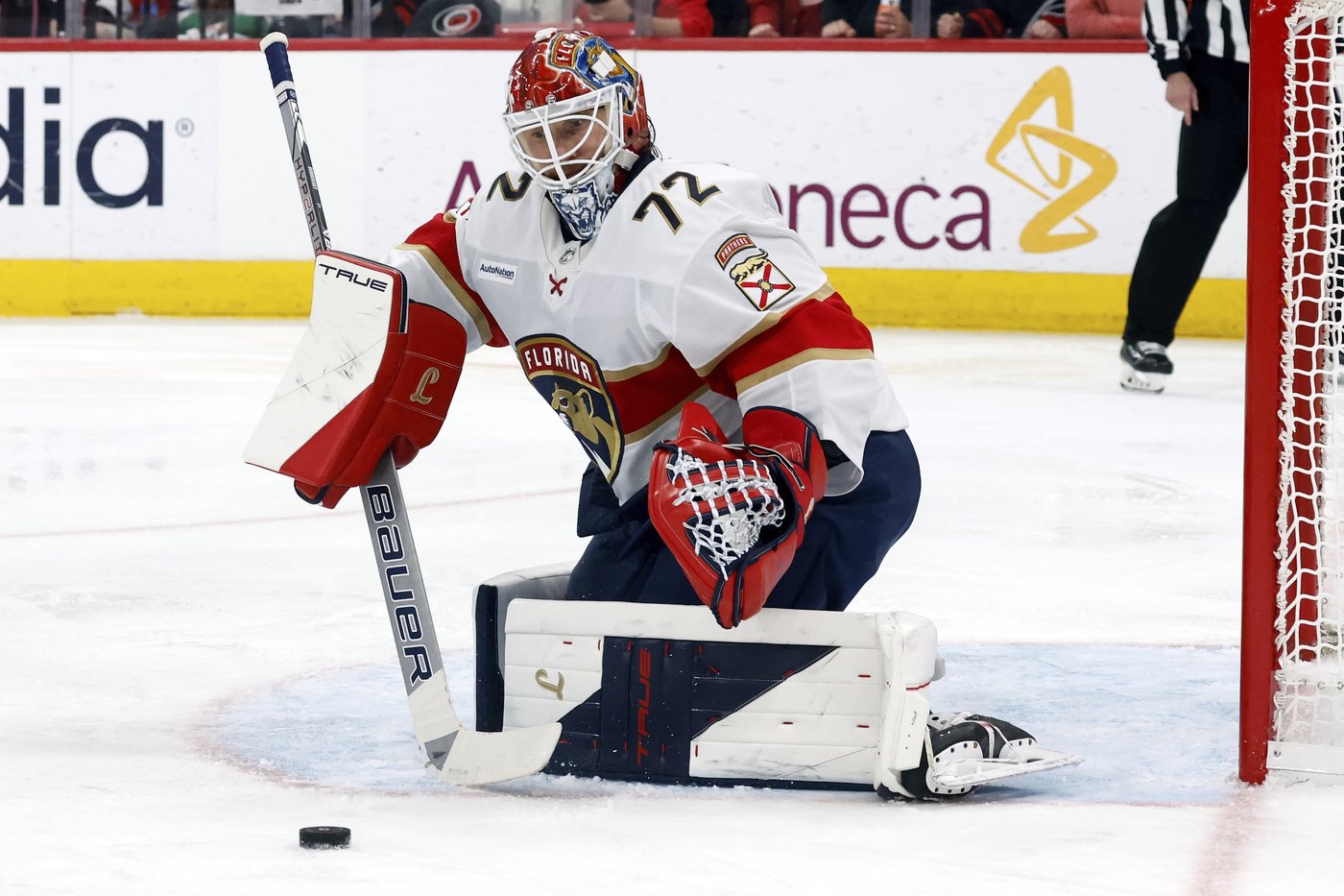 Everybody's scoring for Florida. Nobody's scoring for Carolina, and that sums up the East finals | iNFOnews.ca Everybody's scoring for Florida. Nobody's scoring for Carolina, and that sums up the East finals | iNFOnews.ca