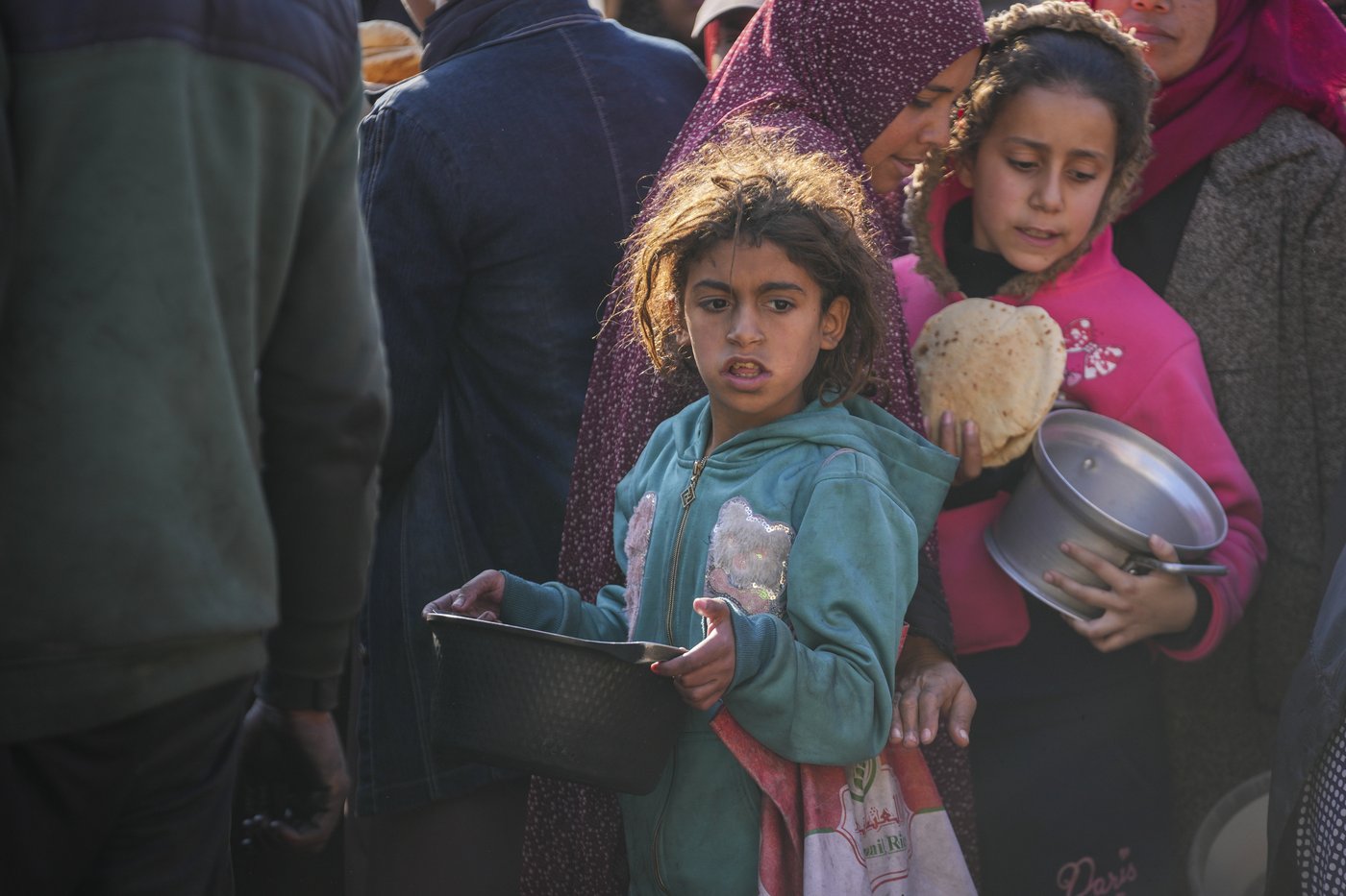 Israeli airstrike hits a Gaza humanitarian zone as Netanyahu OKs a delegation to talks in Qatar | iNFOnews.ca