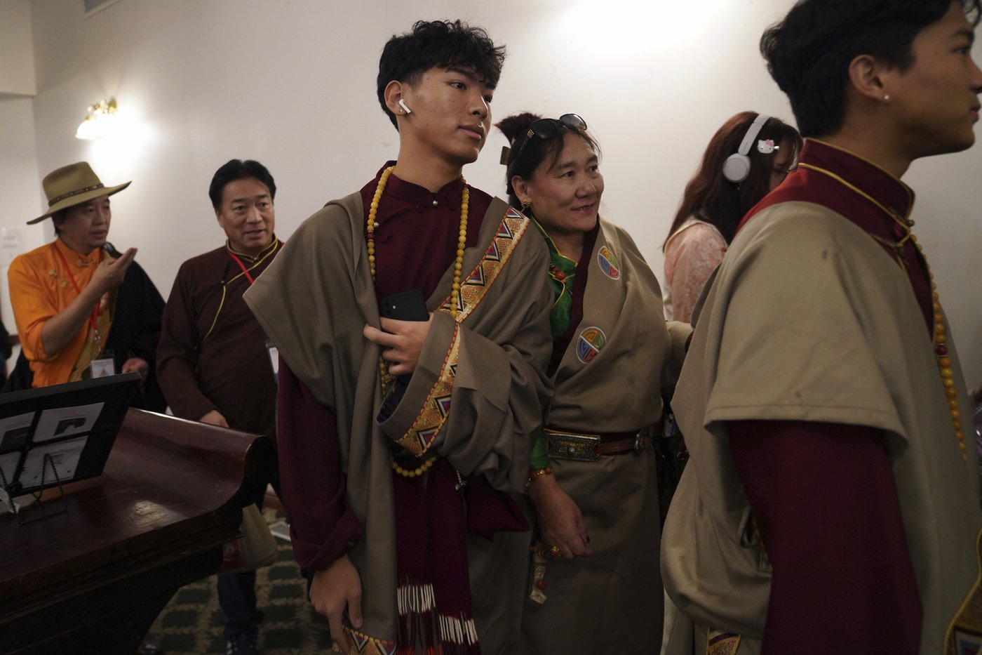 Today he is a high school football player. Soon he'll be a Buddhist lama in the Himalayas | iNFOnews.ca