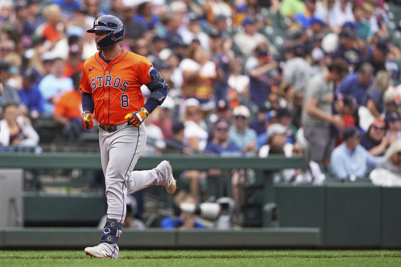 Christian Walker’s go-ahead HR in the 6th inning propels Astros past Mariners 11-3 | iNFOnews.ca Christian Walker’s go-ahead HR in the 6th inning propels Astros past Mariners 11-3 | iNFOnews.ca