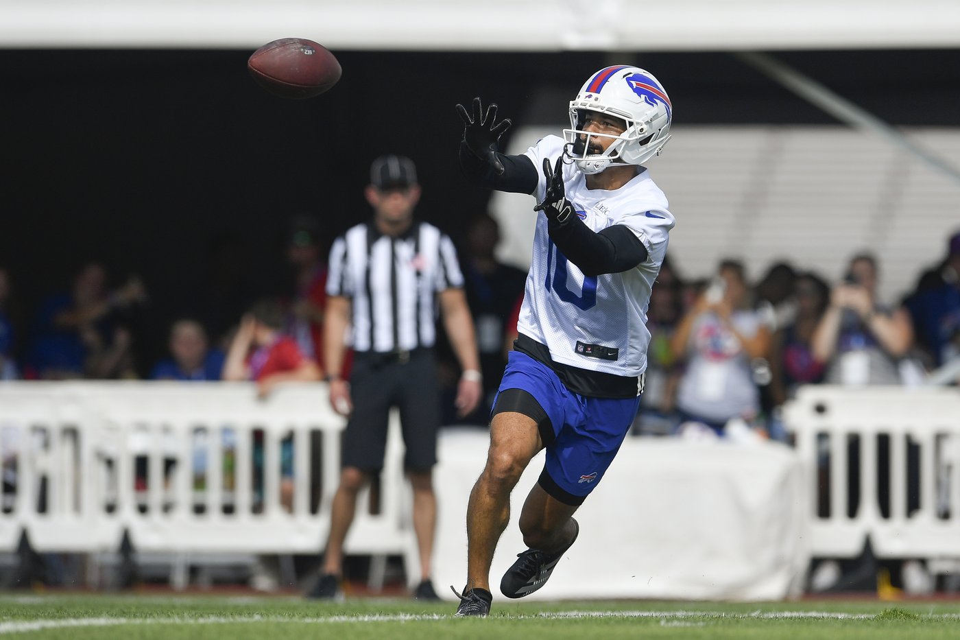Reflected in his choice of car and play, Shakir prefers reliability over style as Bills top receiver | iNFOnews.ca