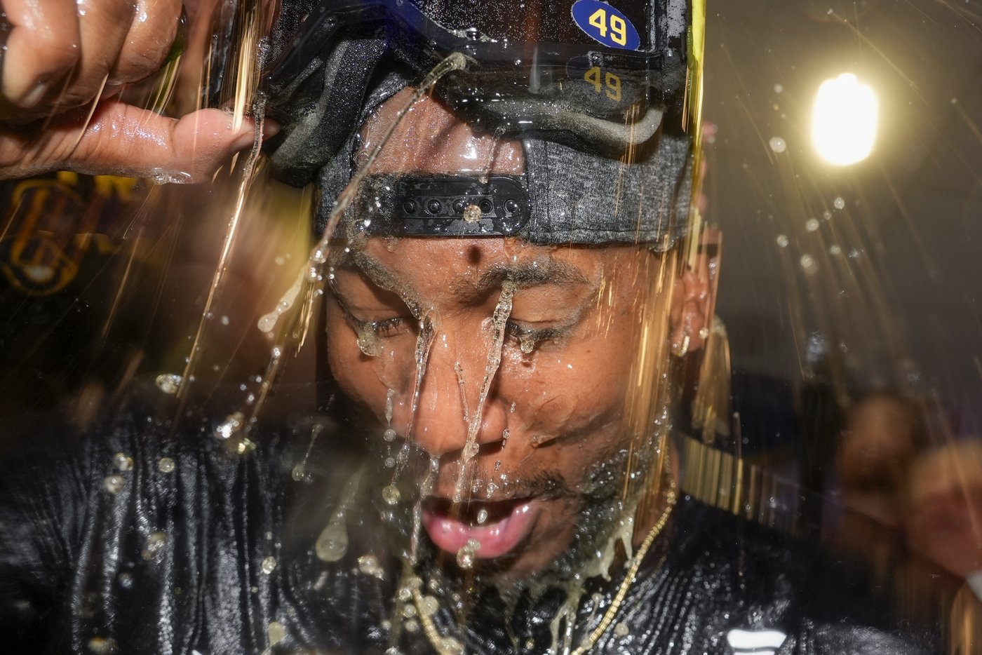 Brewers outperform preseason expectations again to win 3rd NL Central title in 4 years | iNFOnews.ca