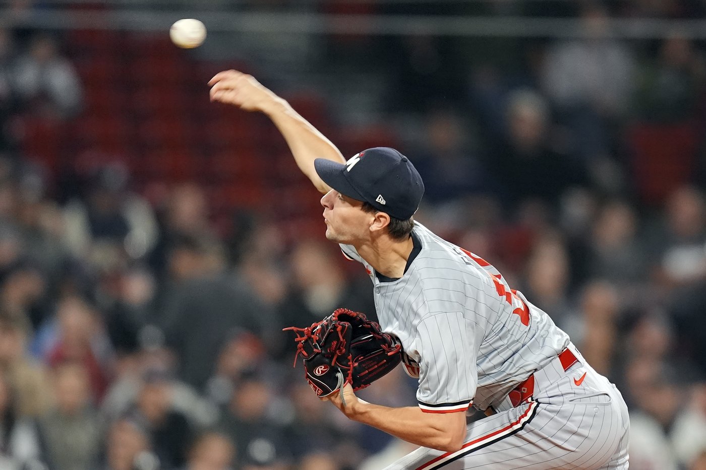 Larnach and Wallner get RBI singles in 12th, Twins beat Red Sox 4-2 | iNFOnews.ca