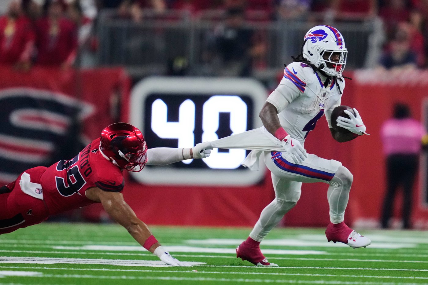 Texans' defense shines with 8 sacks, 3 turnovers in win over Bills | iNFOnews.ca Texans' defense shines with 8 sacks, 3 turnovers in win over Bills | iNFOnews.ca