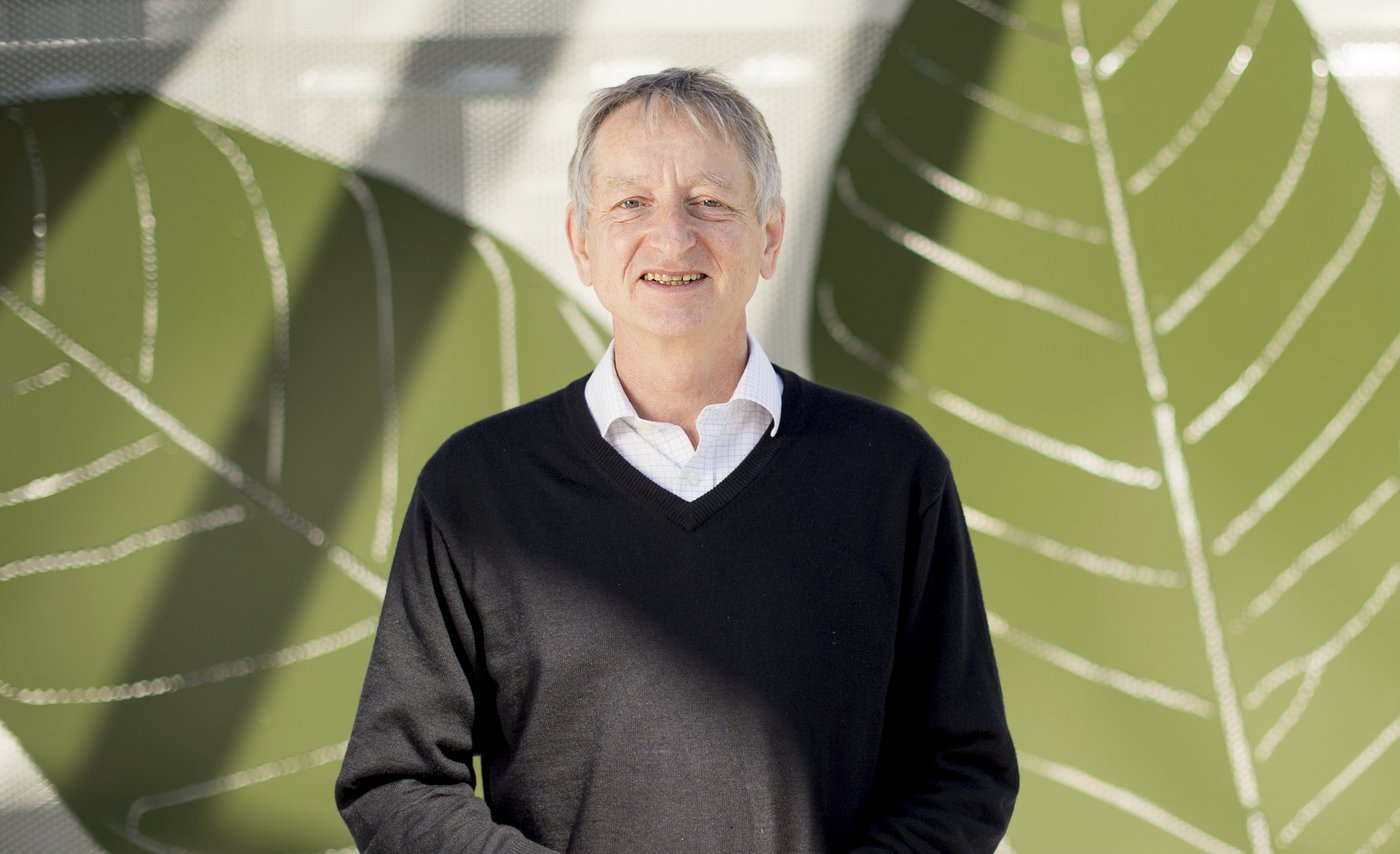 Nobel Prize in physics awarded to 2 scientists for discoveries that enabled machine learning | iNFOnews.ca Nobel Prize in physics awarded to 2 scientists for discoveries that enabled machine learning | iNFOnews.ca