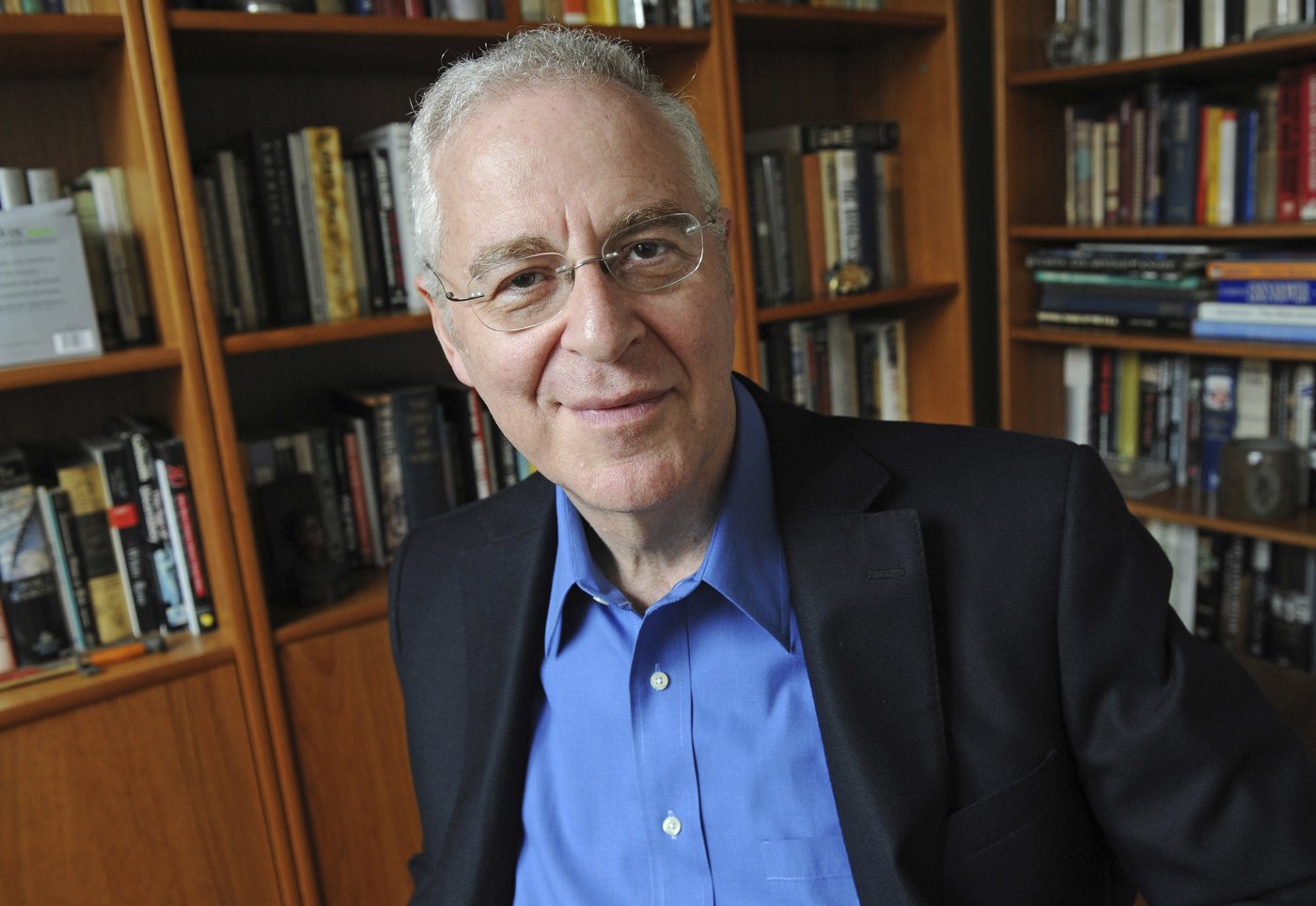 Musical 'Hamilton' and historian Ron Chernow to receive Liberty Medal awards | iNFOnews.ca Musical 'Hamilton' and historian Ron Chernow to receive Liberty Medal awards | iNFOnews.ca