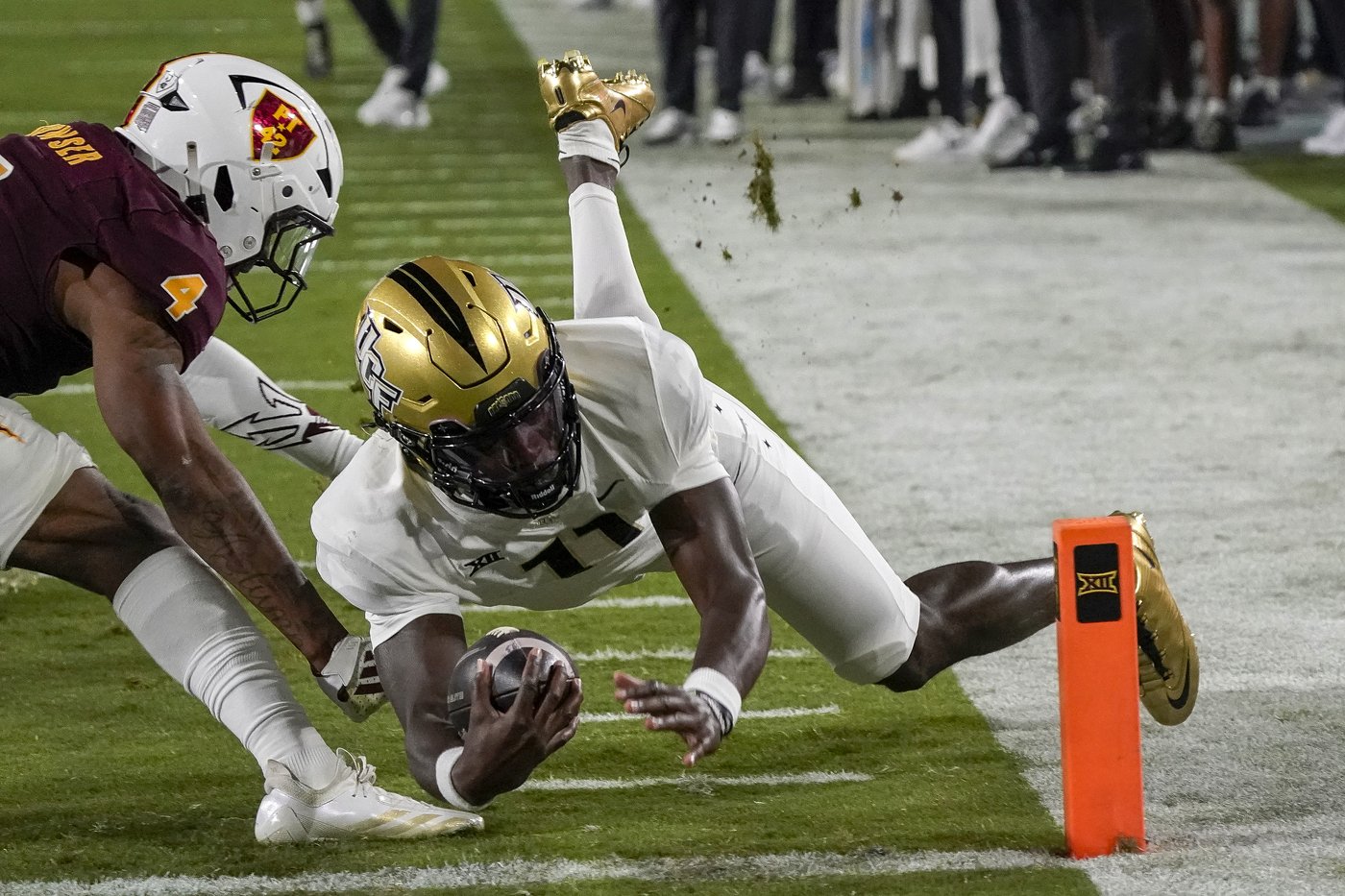 Sam Leavitt's 3 TD passes help Arizona State beat UCF 35-31 | iNFOnews.ca Sam Leavitt's 3 TD passes help Arizona State beat UCF 35-31 | iNFOnews.ca