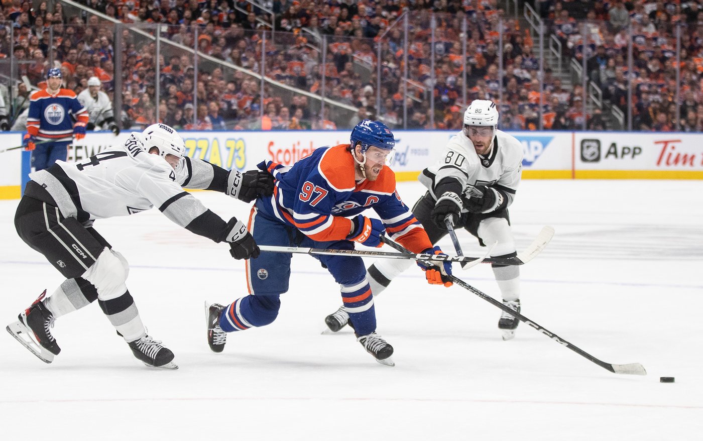 'It's fine to be the underdogs': Edmonton Oilers optimistic as playoffs begin | iNFOnews.ca 'It's fine to be the underdogs': Edmonton Oilers optimistic as playoffs begin | iNFOnews.ca