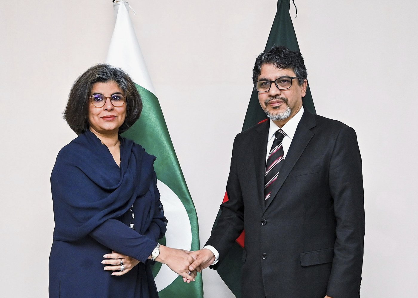 Bangladesh and Pakistan resume talks after 15 years, seek to mend strained ties | iNFOnews.ca Bangladesh and Pakistan resume talks after 15 years, seek to mend strained ties | iNFOnews.ca