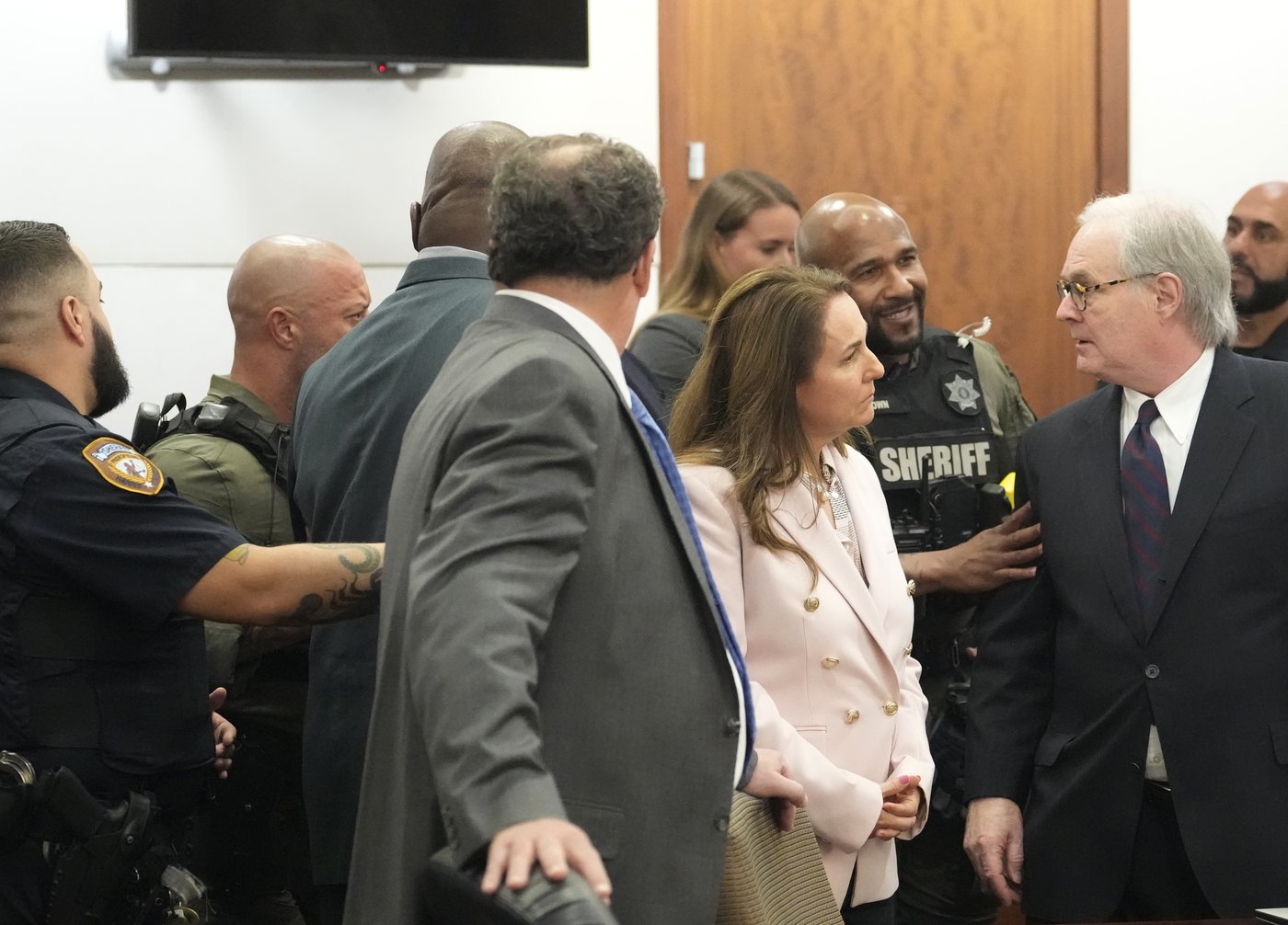 Former Houston officer convicted of murder in deaths of couple during drug raid | iNFOnews.ca Former Houston officer convicted of murder in deaths of couple during drug raid | iNFOnews.ca