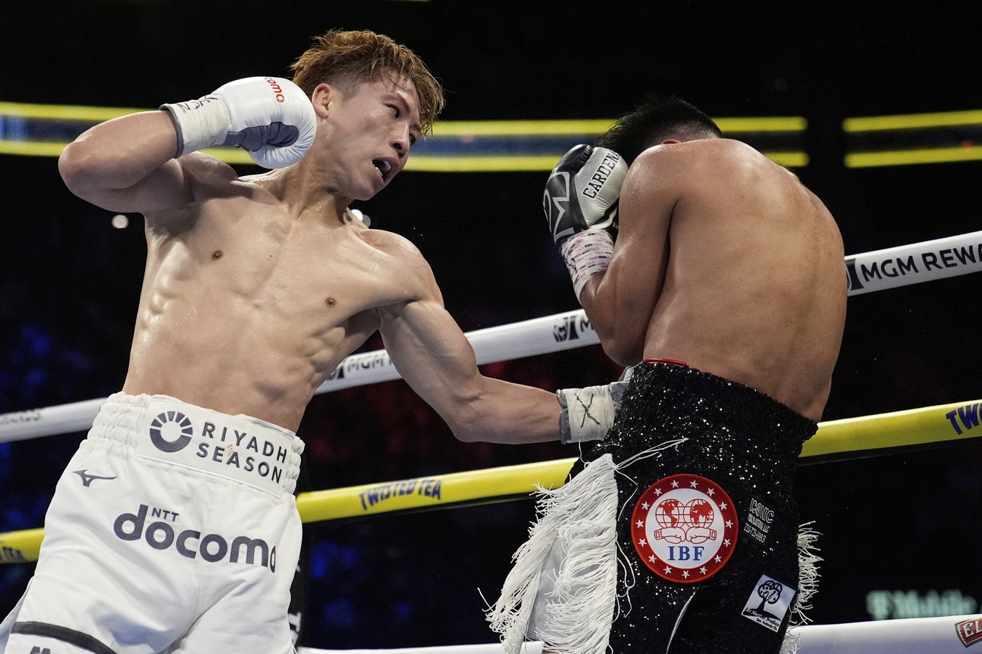 Inoue overcomes early knockdown, dominates Cardenas to remain undefeated with 8th-round TKO | iNFOnews.ca Inoue overcomes early knockdown, dominates Cardenas to remain undefeated with 8th-round TKO | iNFOnews.ca