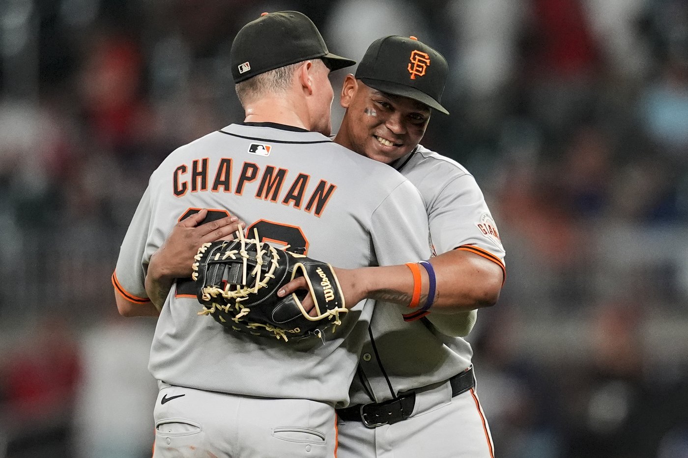 Rafael Devers starts at first base and helps Giants beat Braves 9-0 to snap 6-game skid | iNFOnews.ca Rafael Devers starts at first base and helps Giants beat Braves 9-0 to snap 6-game skid | iNFOnews.ca