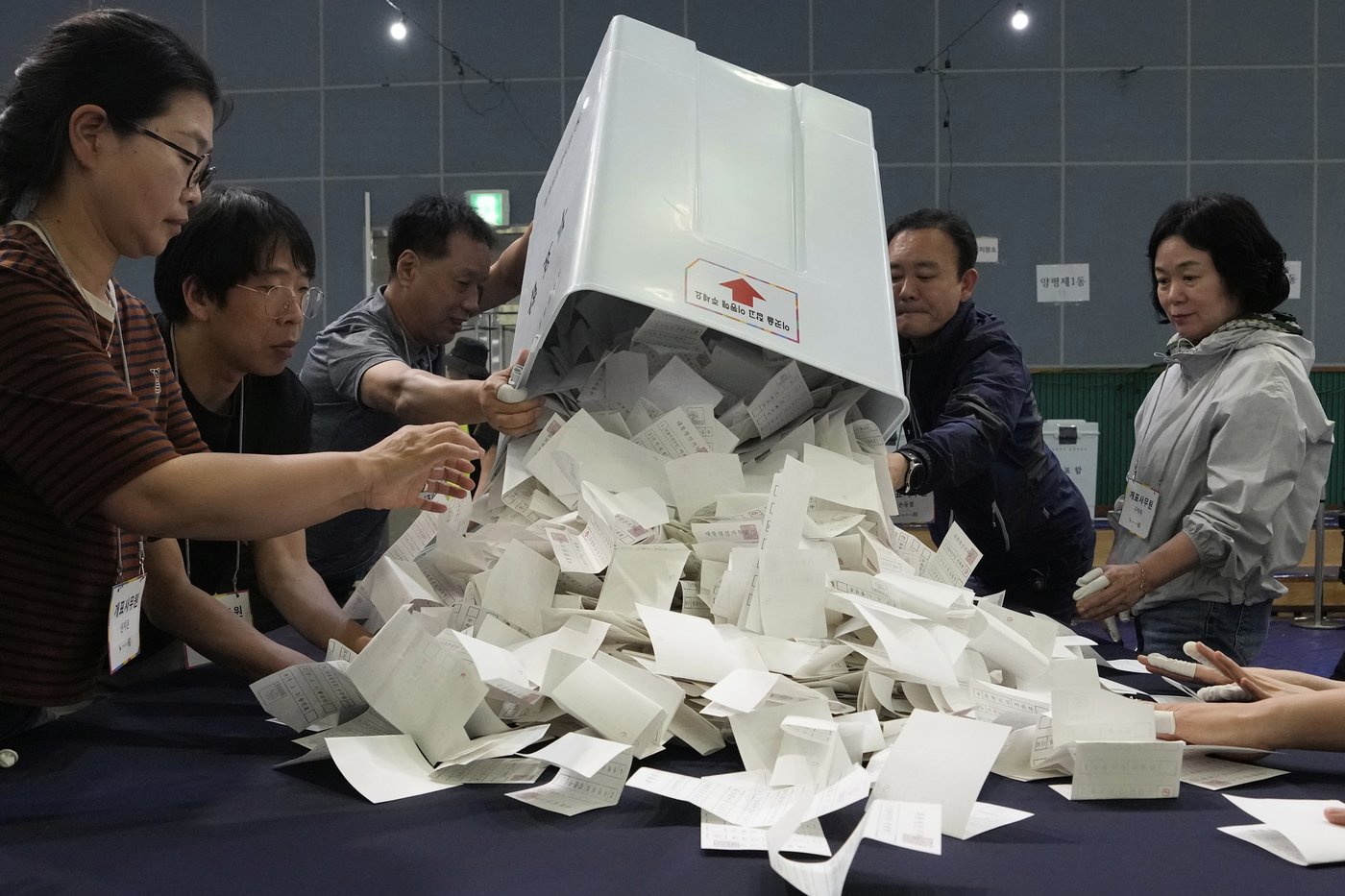 PHOTO COLLECTION: South Korea Election | iNFOnews.ca PHOTO COLLECTION: South Korea Election | iNFOnews.ca