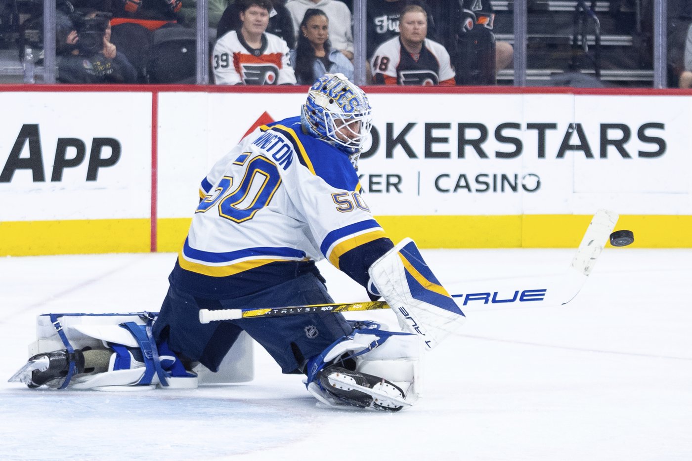 Bobby Brink breaks late tie, Flyers beat Blues 2-1 for 2nd straight victoiry | iNFOnews.ca Bobby Brink breaks late tie, Flyers beat Blues 2-1 for 2nd straight victoiry | iNFOnews.ca