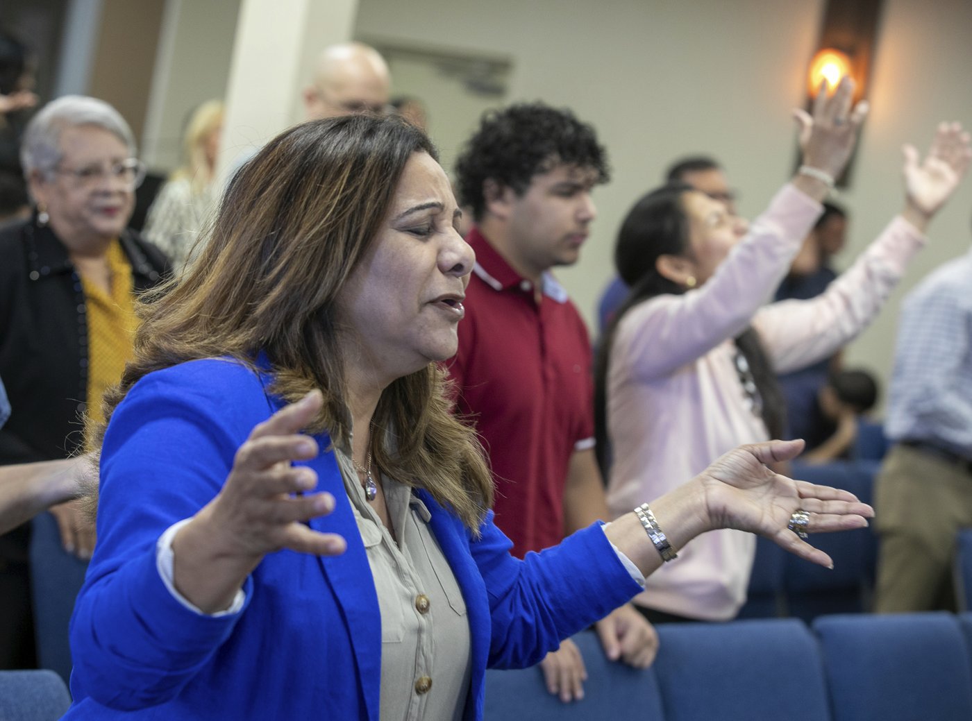 Trump won't block immigration arrests in houses of worship. Now these 27 religious groups are suing | iNFOnews.ca
