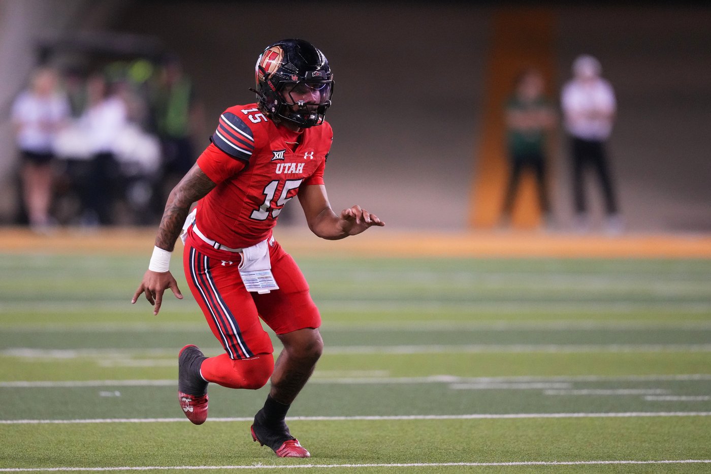 No. 13 Utah has quite a QB tandem with Devon Dampier and running true freshman Byrd Ficklin | iNFOnews.ca No. 13 Utah has quite a QB tandem with Devon Dampier and running true freshman Byrd Ficklin | iNFOnews.ca
