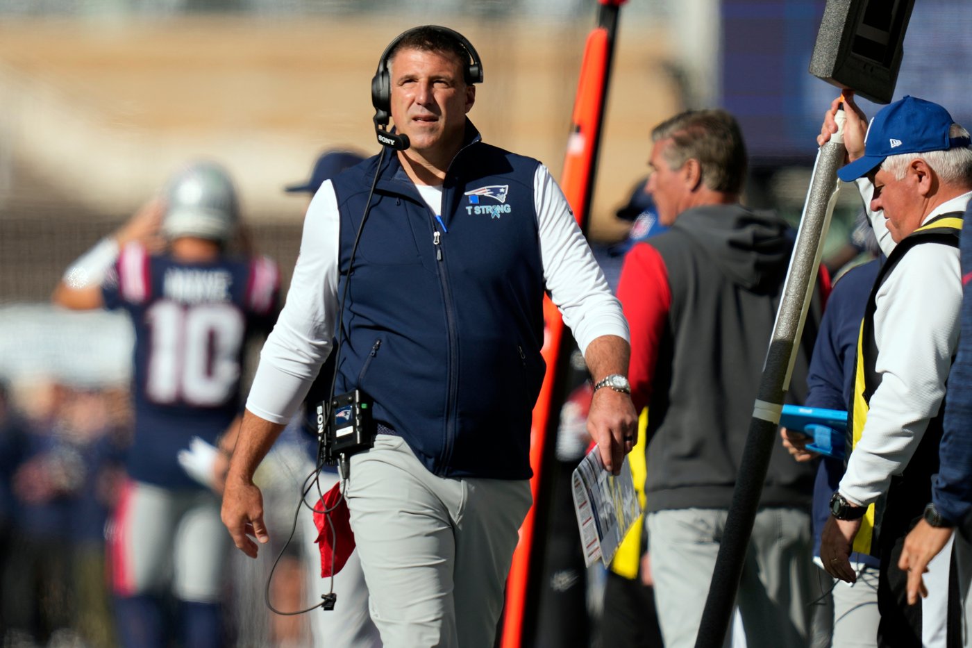 Patriots' confidence soars in midst of 5-game win streak under 1st-year coach Mike Vrabel | iNFOnews.ca Patriots' confidence soars in midst of 5-game win streak under 1st-year coach Mike Vrabel | iNFOnews.ca