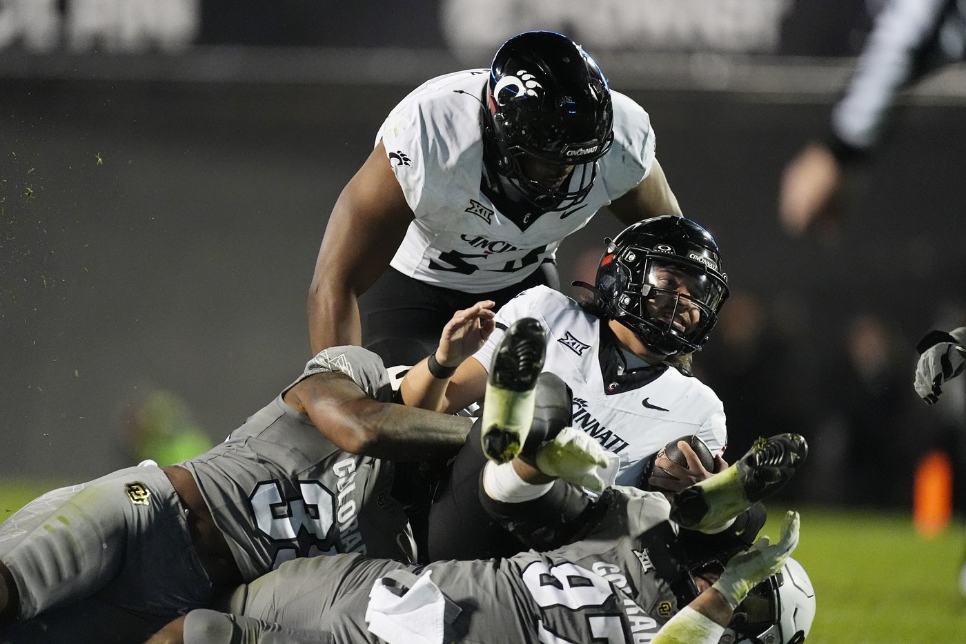 Improved Bearcats look to become bowl eligible Saturday against West Virginia | iNFOnews.ca Improved Bearcats look to become bowl eligible Saturday against West Virginia | iNFOnews.ca
