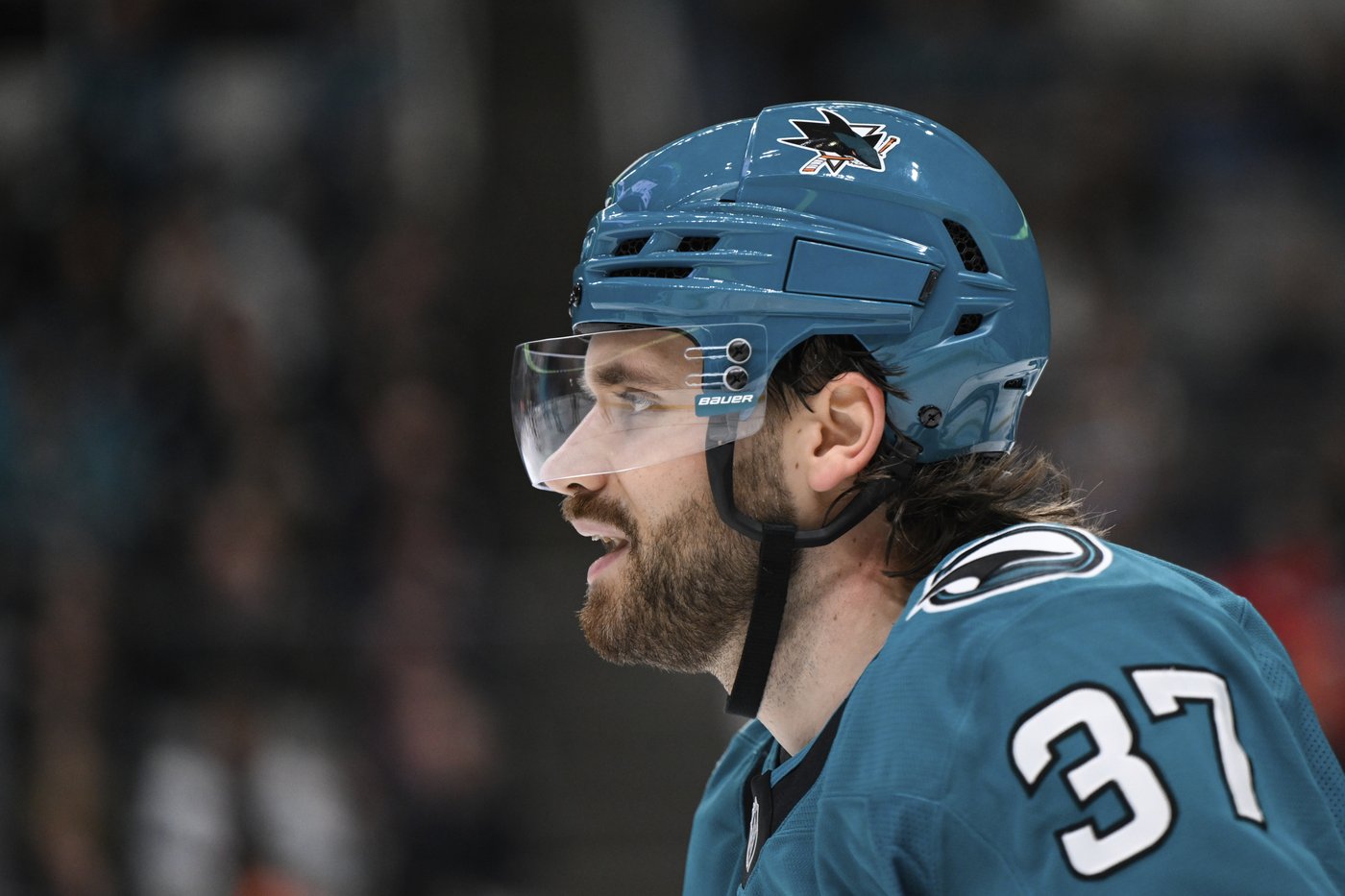 Keller scores power-play goal in the final minute to lift Utah past the Sharks, 4-3 | iNFOnews.ca