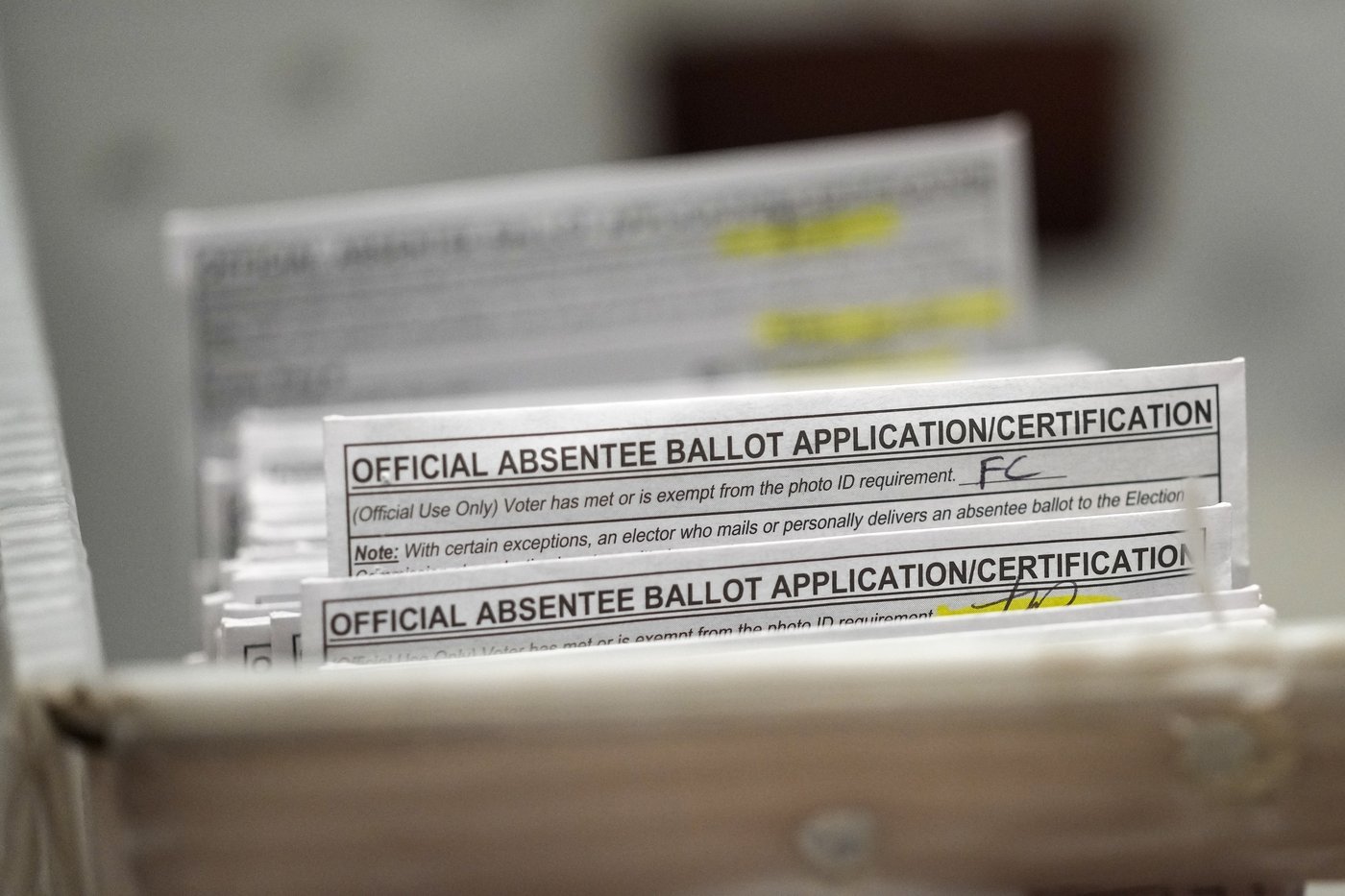 Former Wisconsin clerk who failed to count ballots broke laws, the state's elections commission says | iNFOnews.ca Former Wisconsin clerk who failed to count ballots broke laws, the state's elections commission says | iNFOnews.ca