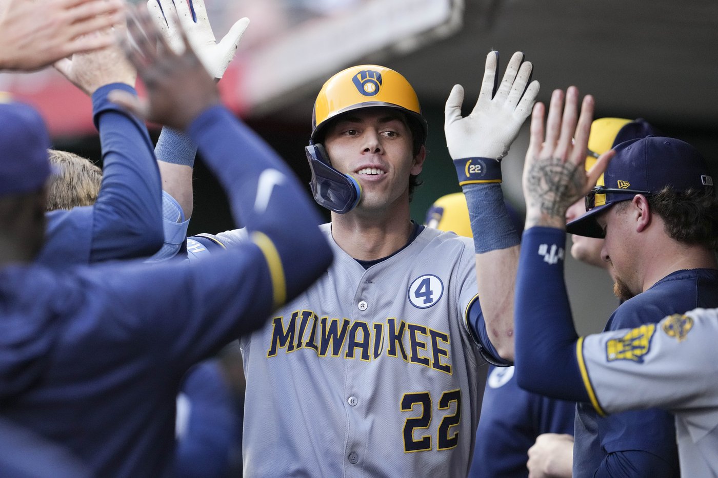 Bruised hand? No problem as NL Player of the Week Christian Yelich and Brewers continue momentum | iNFOnews.ca Bruised hand? No problem as NL Player of the Week Christian Yelich and Brewers continue momentum | iNFOnews.ca