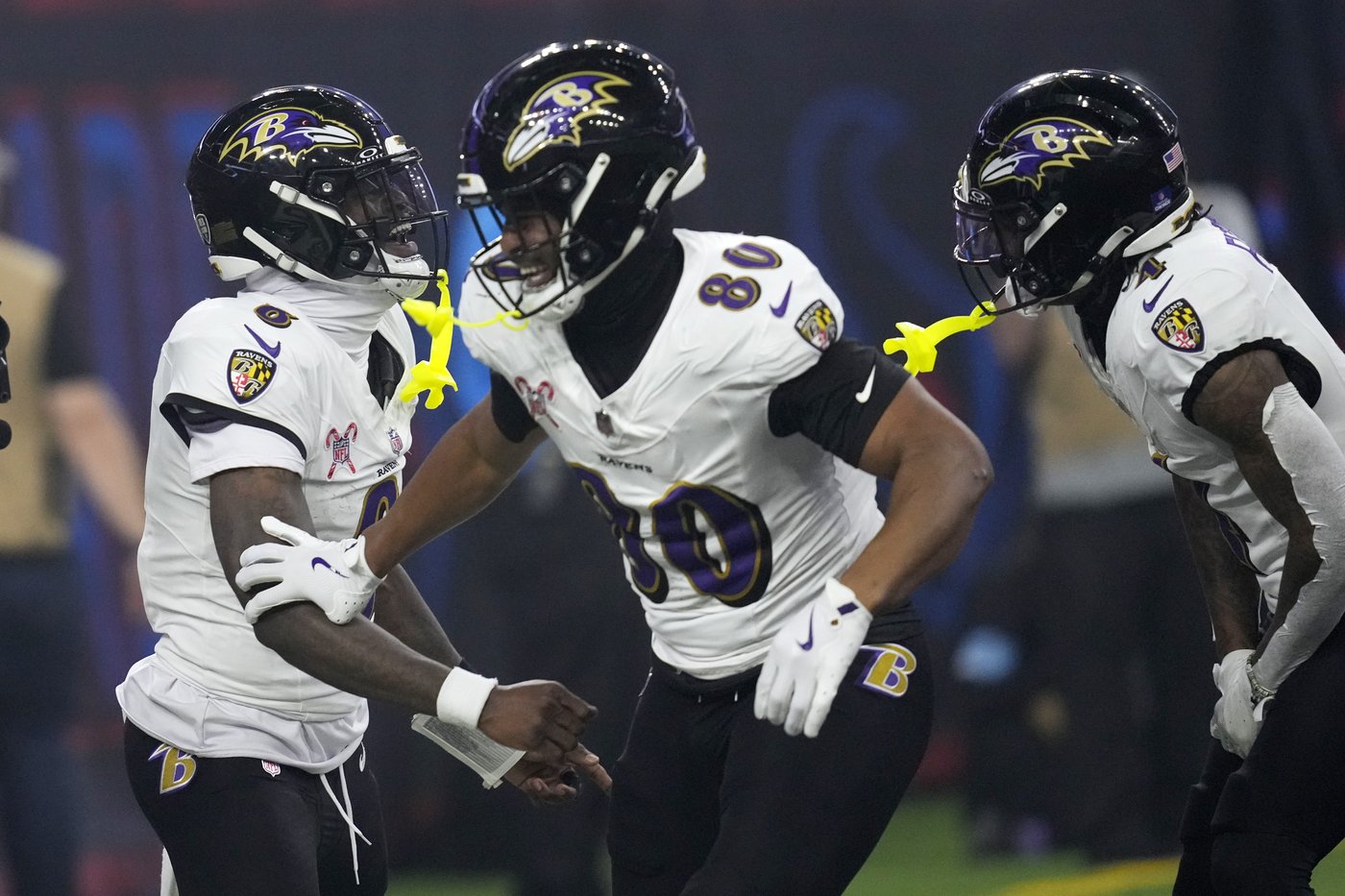 Jackson breaks Vick's NFL rushing record for QBs in Ravens' rout over Texans | iNFOnews.ca Jackson breaks Vick's NFL rushing record for QBs in Ravens' rout over Texans | iNFOnews.ca