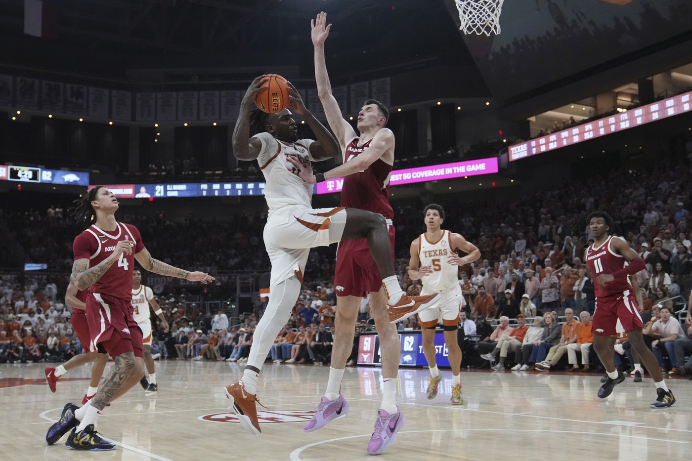 Texas looking to make some headway in strong Southeastern Conference | iNFOnews.ca