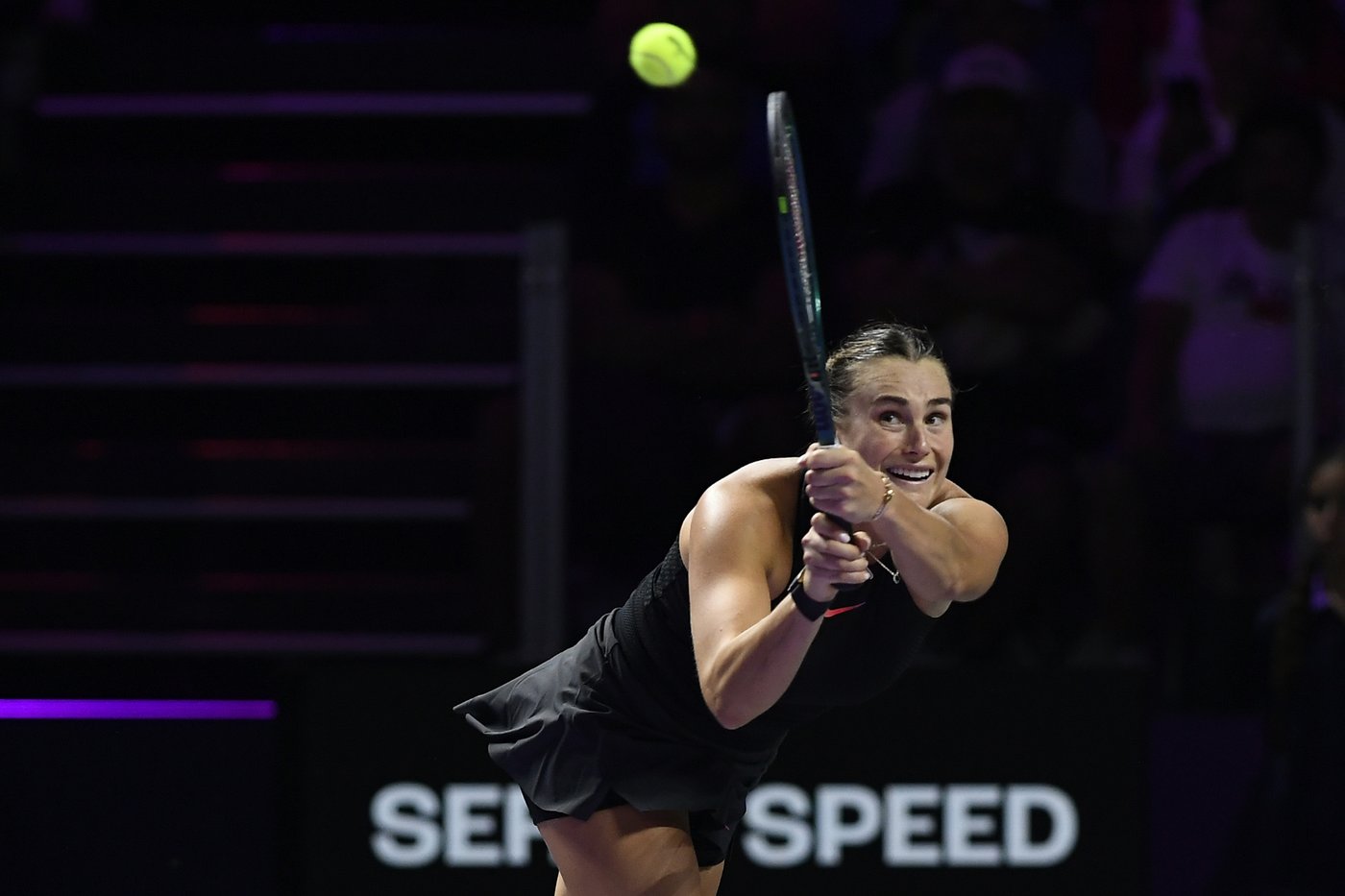 Gauff upsets Sabalenka and sets up showdown with Zheng for WTA Finals title | iNFOnews.ca