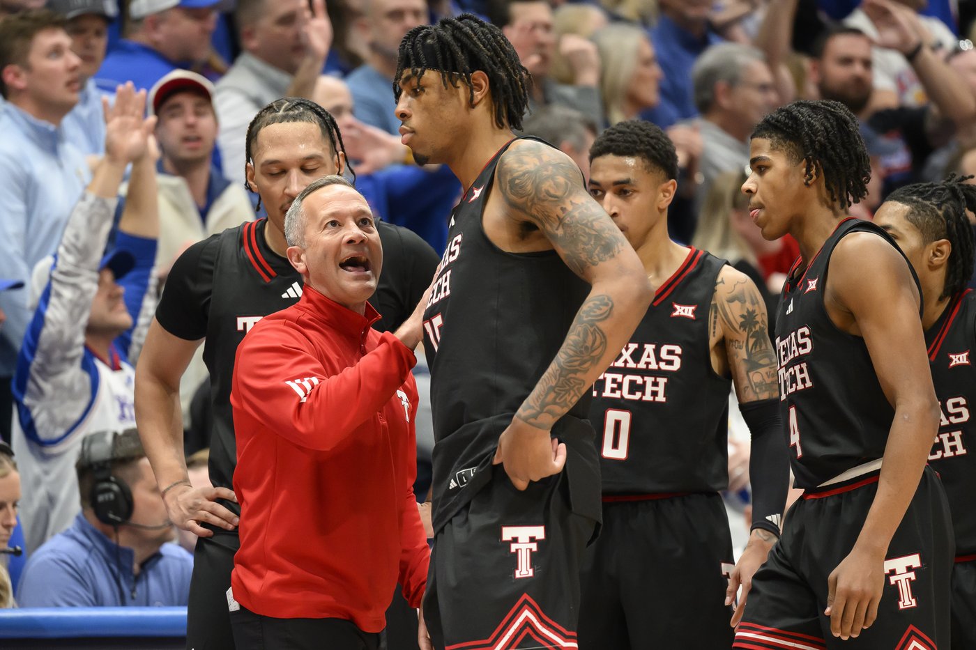 Best friends Ben McCollum of Drake, Grant McCasland of Texas Tech square off for spot in Sweet 16 | iNFOnews.ca