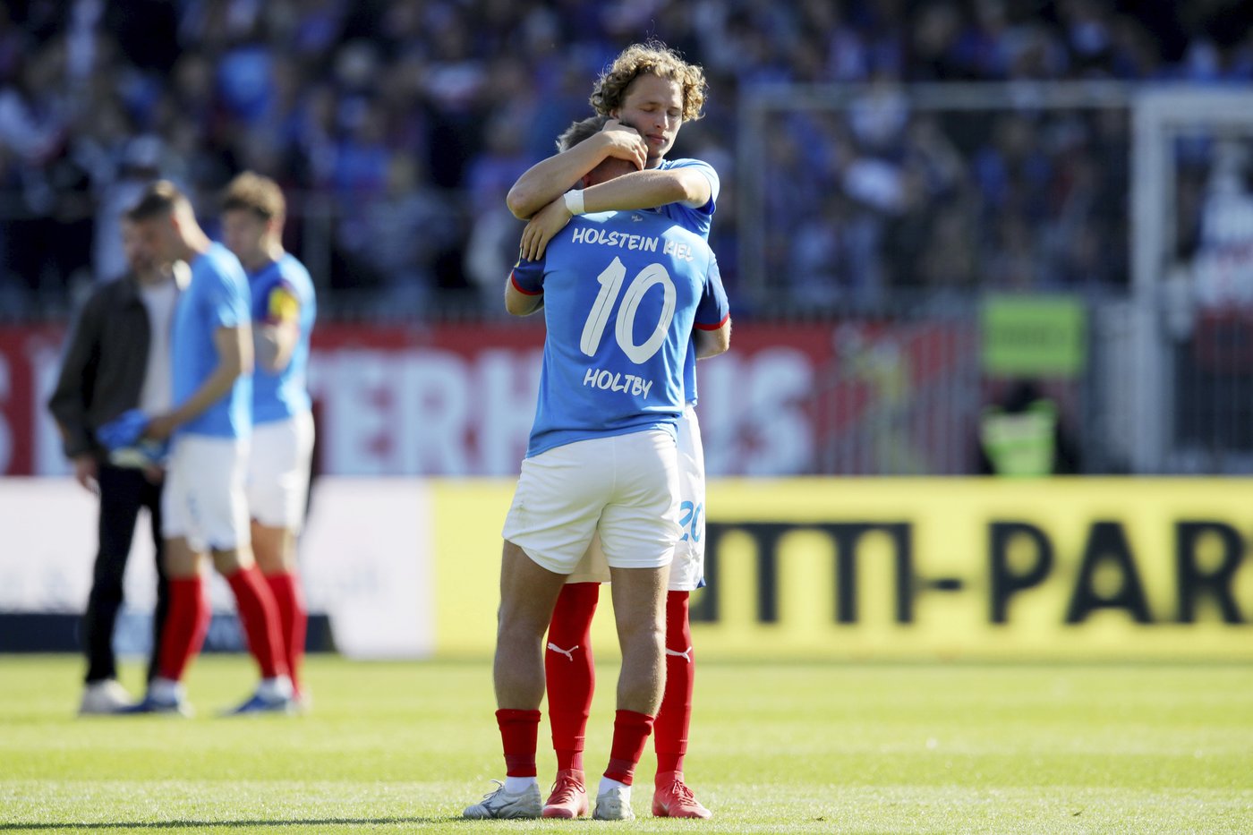 Bayern Munich celebrates Bundesliga title with last home win for Thomas Müller | iNFOnews.ca