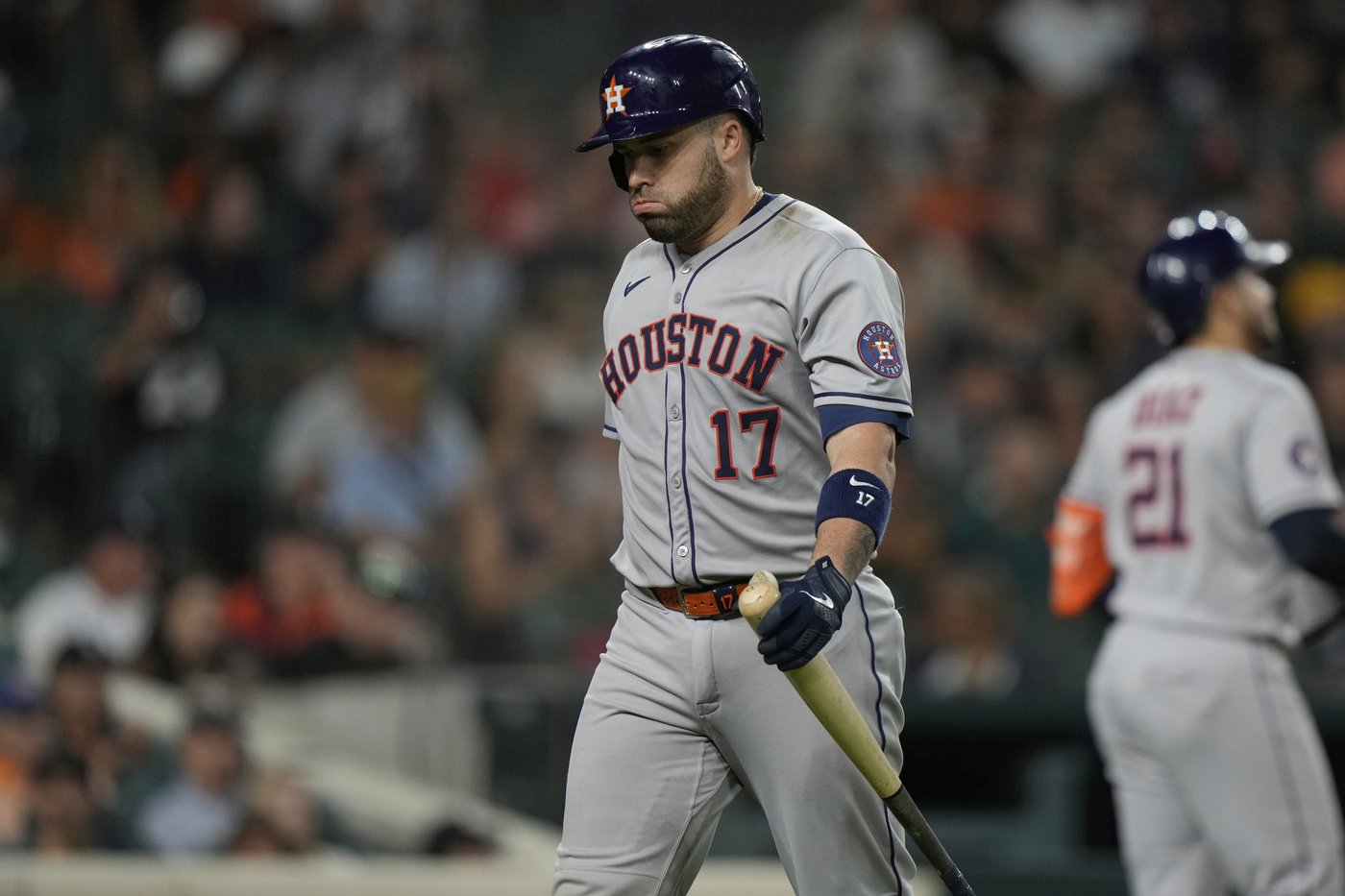 Houston Astros place catcher Victor Caratini on the concussion injured list | iNFOnews.ca