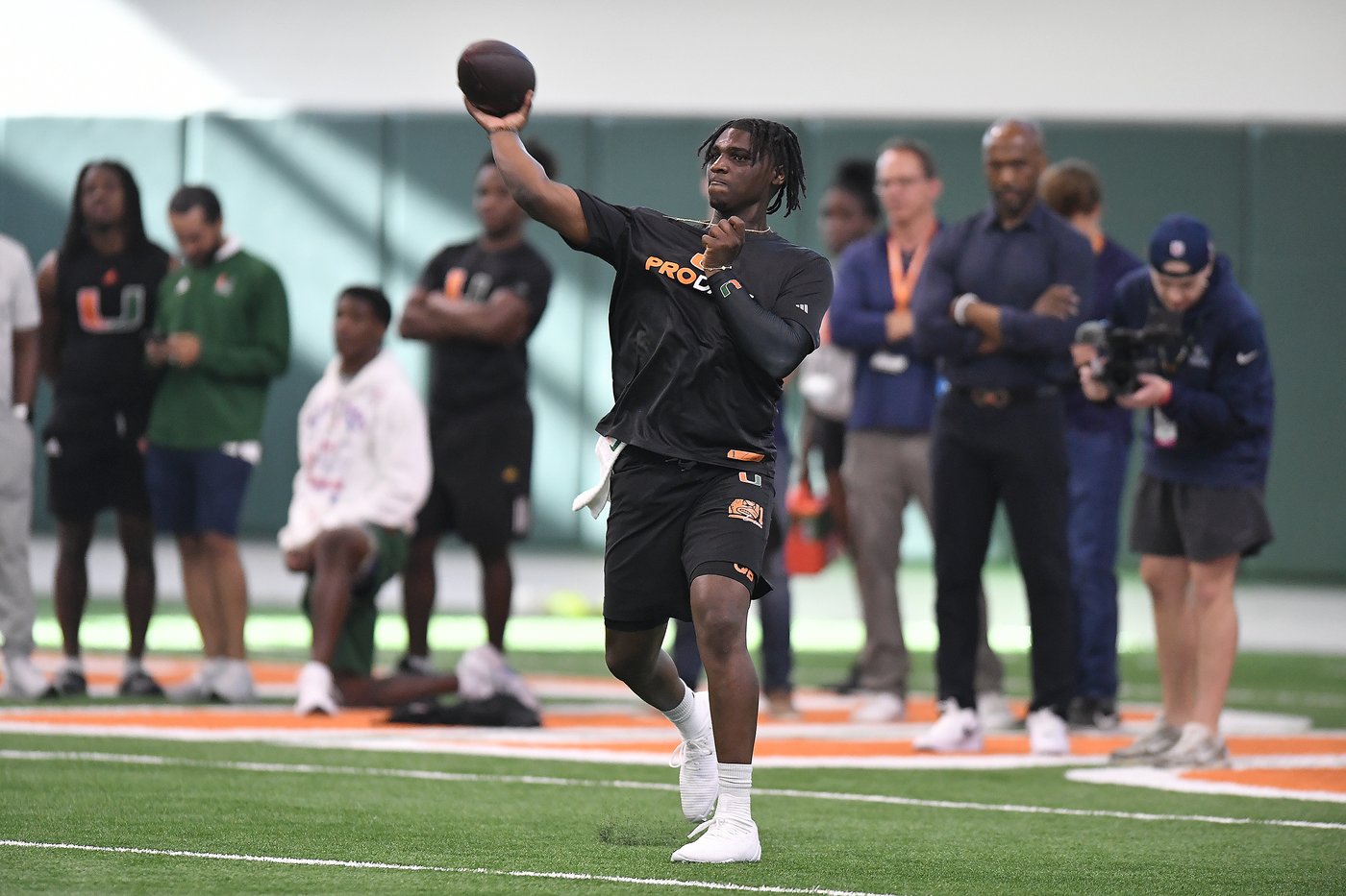 QB Cam Ward of Miami is the Titans' likely pick at No. 1 overall in the NFL draft | iNFOnews.ca QB Cam Ward of Miami is the Titans' likely pick at No. 1 overall in the NFL draft | iNFOnews.ca