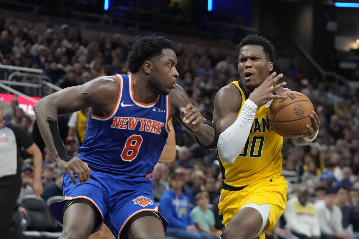 Mathurin, Haliburton power Indiana Pacers to 132-121 win over New York Knicks | iNFOnews.ca
