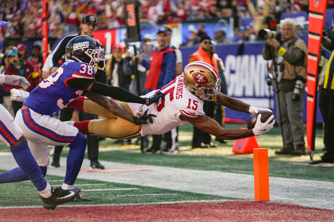 Top photos from Week 9 of the NFL season | iNFOnews.ca