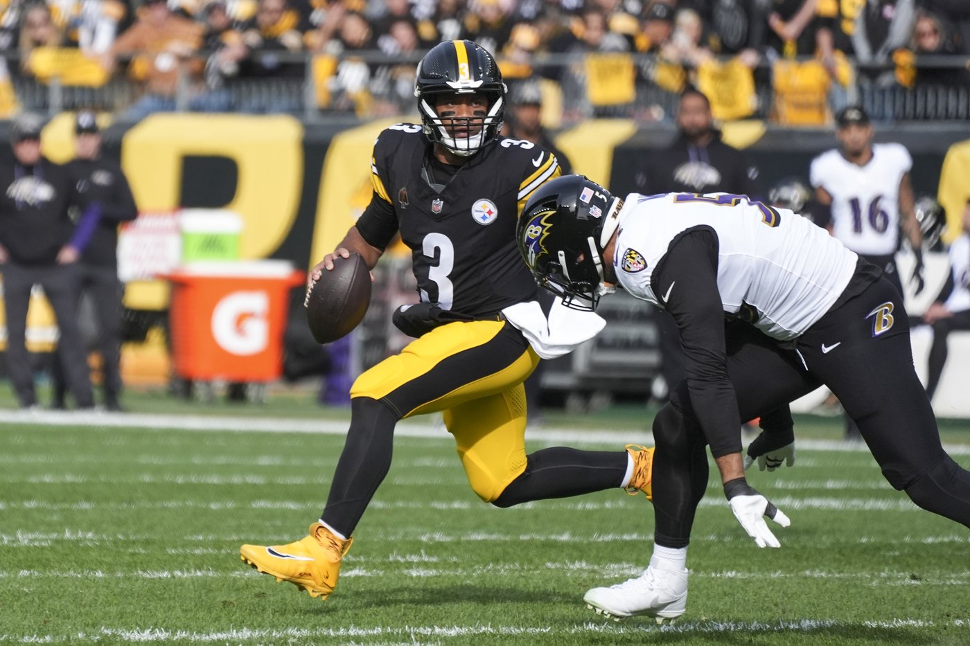 First-place Steelers visit rival Browns on Thursday night with teams at opposite ends of AFC North | iNFOnews.ca First-place Steelers visit rival Browns on Thursday night with teams at opposite ends of AFC North | iNFOnews.ca