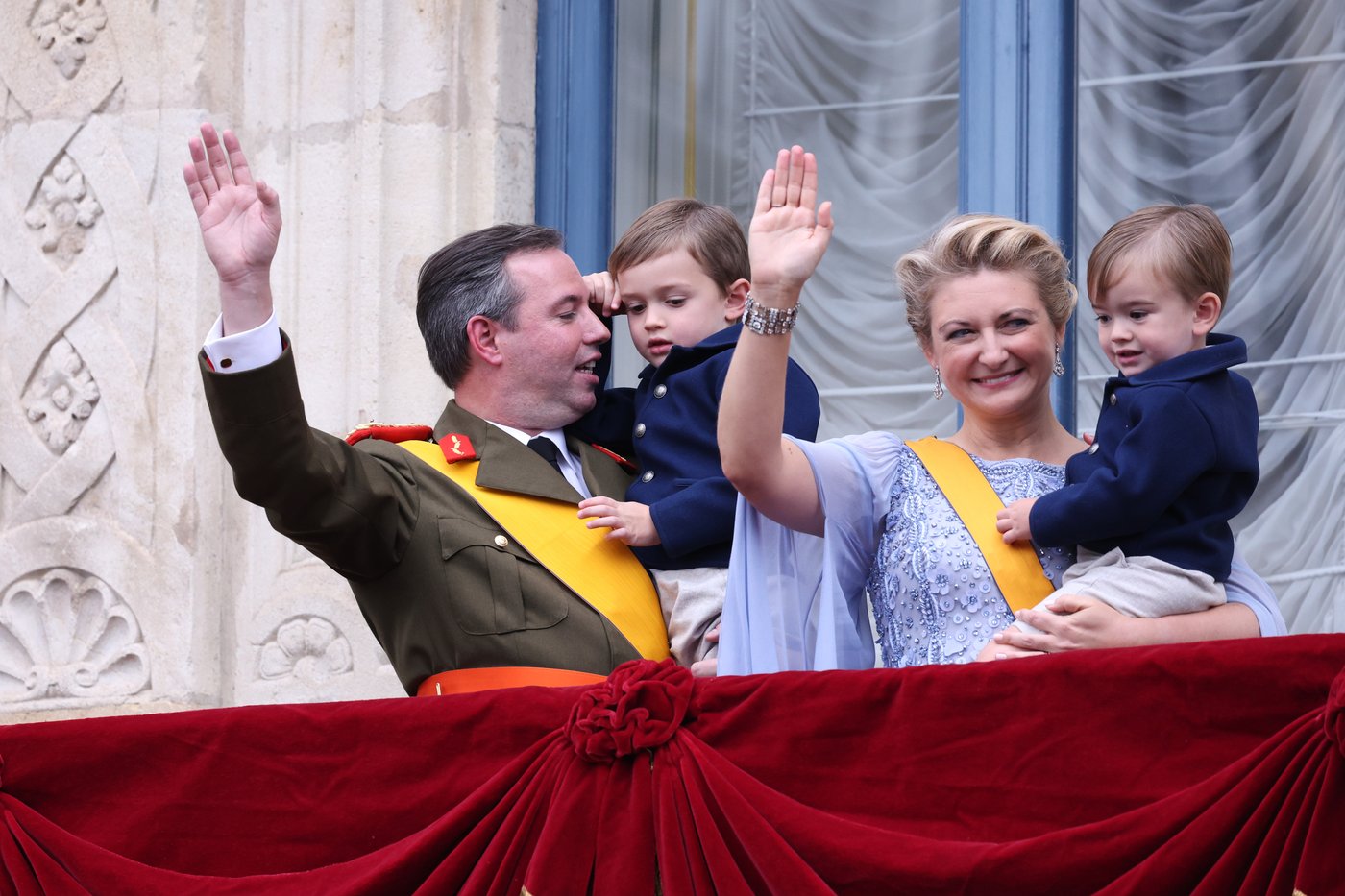 Luxembourg celebrates Grand Duke Guillaume after his father abdicates | iNFOnews.ca