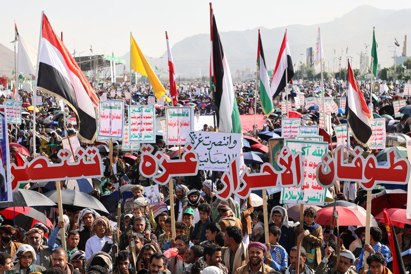 A dozen UN international staffers leave Yemen after being released by Houthis | iNFOnews.ca