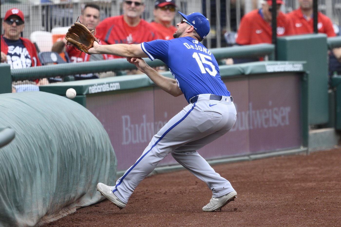 Frazier's pinch-hit, 2-run single lifts the Royals to a series sweep of the Nationals | iNFOnews.ca Frazier's pinch-hit, 2-run single lifts the Royals to a series sweep of the Nationals | iNFOnews.ca