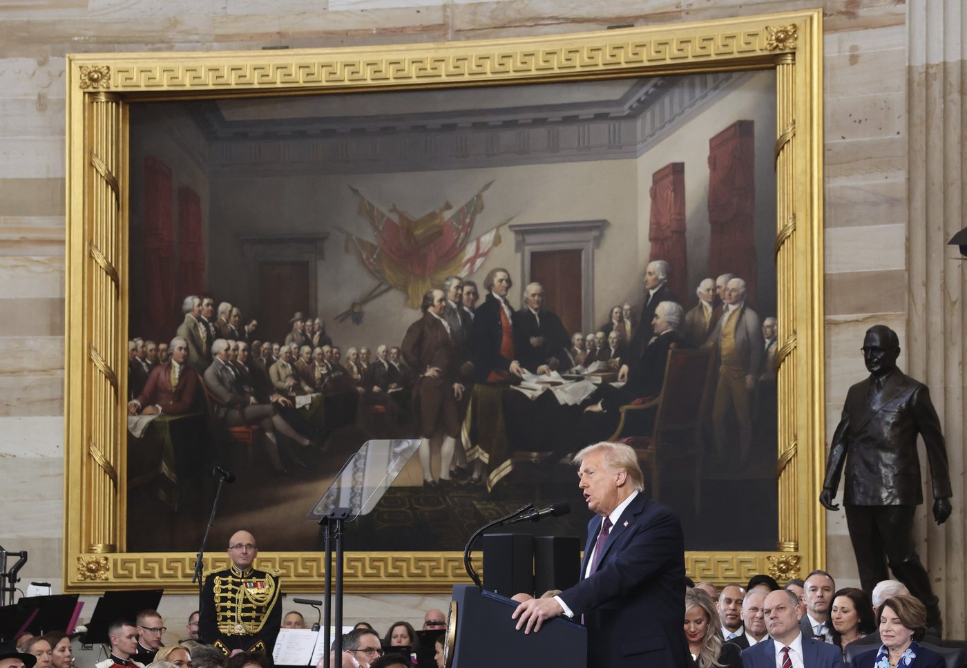Donald Trump signals 25 per cent tariffs on Canadian imports could be coming Feb. 1 | iNFOnews.ca Donald Trump signals 25 per cent tariffs on Canadian imports could be coming Feb. 1 | iNFOnews.ca