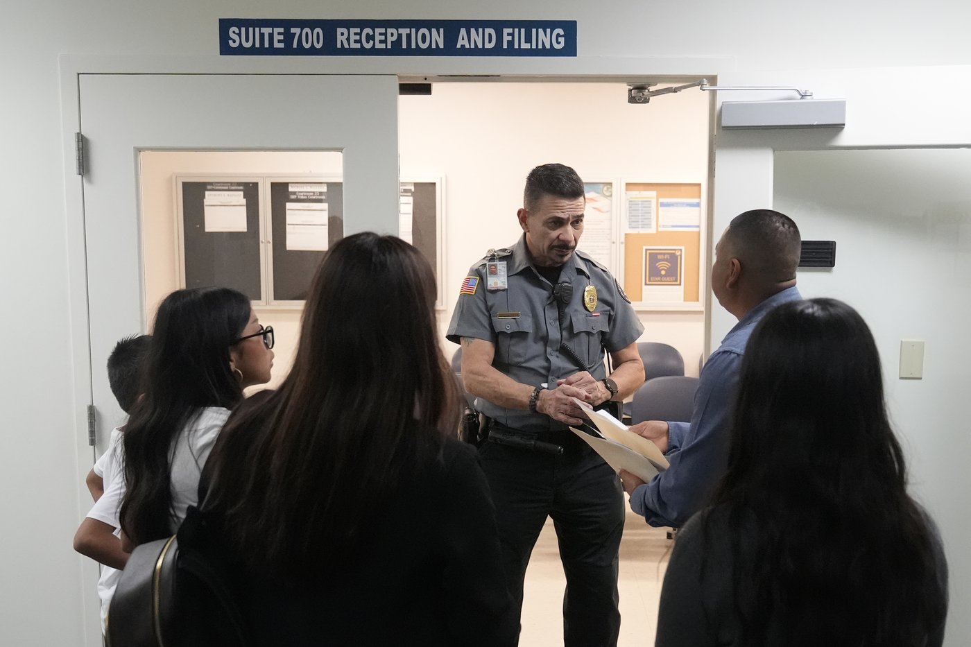 Justice Department restores funding for programs that provide guidance in immigration courts | iNFOnews.ca Justice Department restores funding for programs that provide guidance in immigration courts | iNFOnews.ca