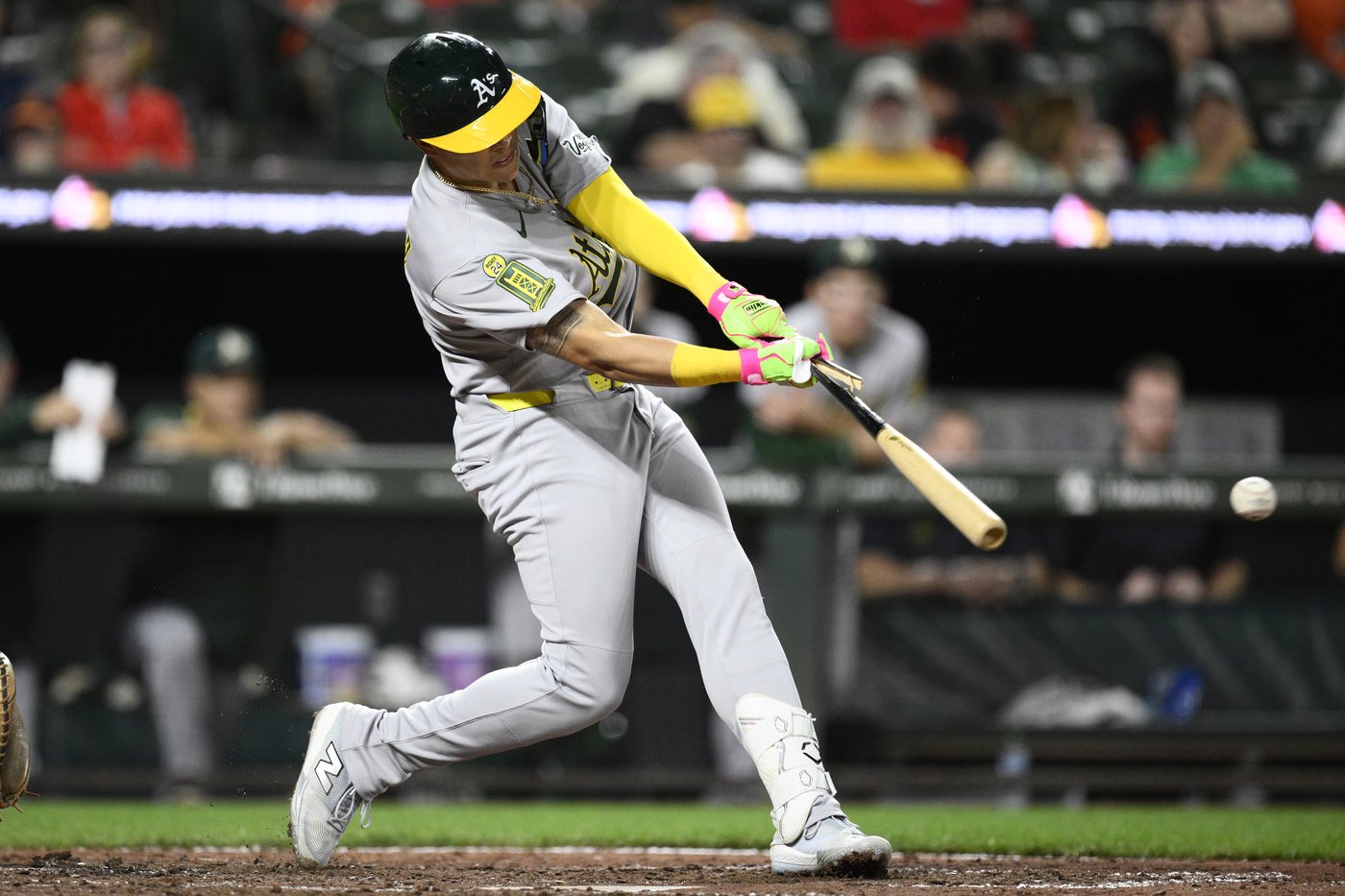 Athletics designate third baseman Gio Urshela for assignment | iNFOnews.ca