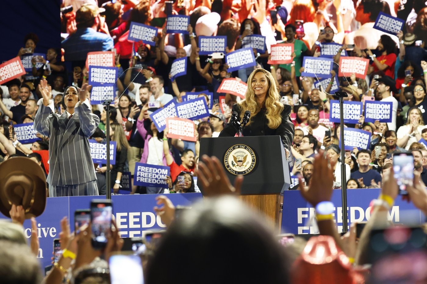 Beyoncé endorses Kamala Harris in joyful speech at Houston rally: 'I'm here as a mother' | iNFOnews.ca Beyoncé endorses Kamala Harris in joyful speech at Houston rally: 'I'm here as a mother' | iNFOnews.ca